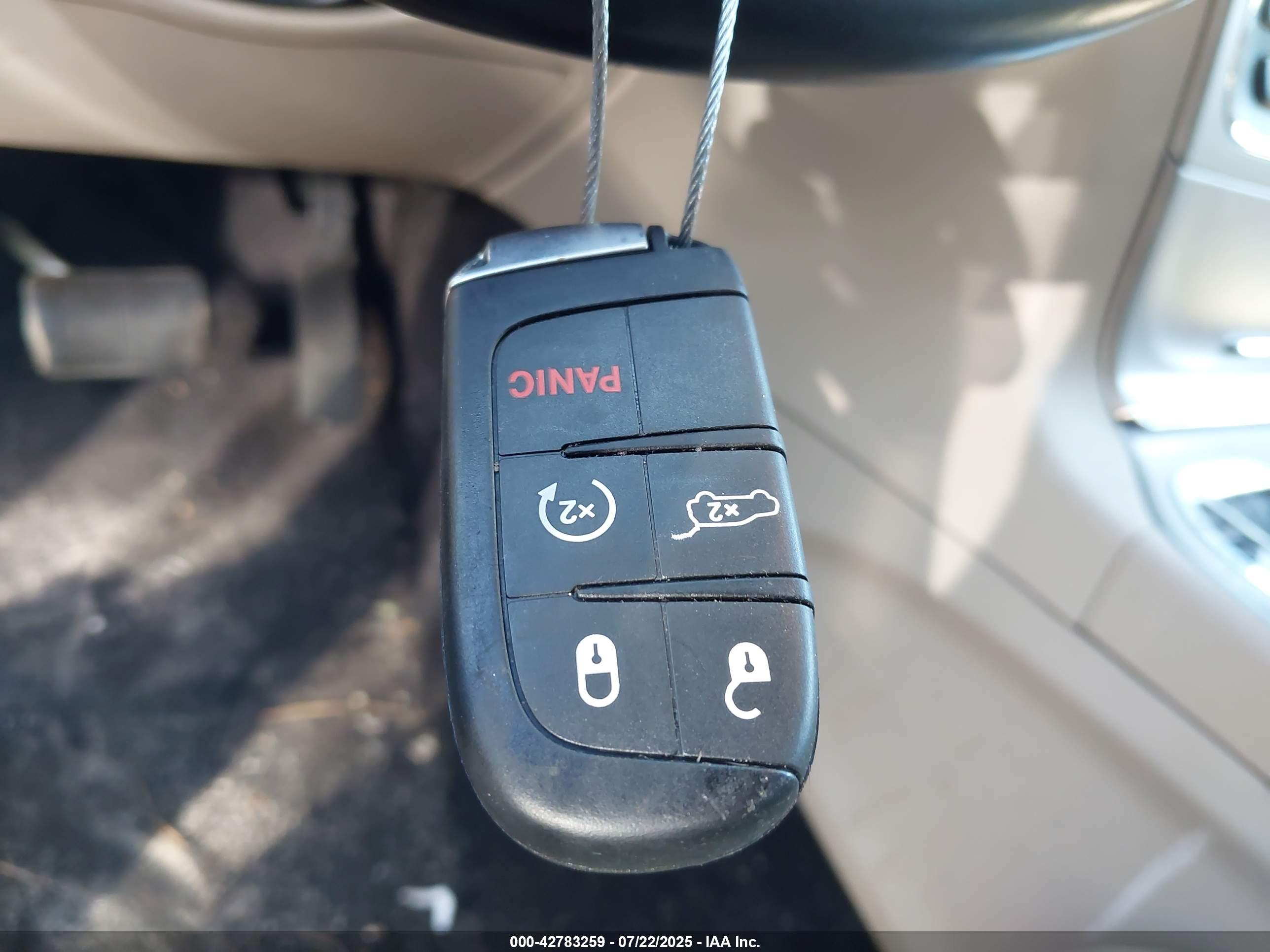 JEEP GRAND image 11