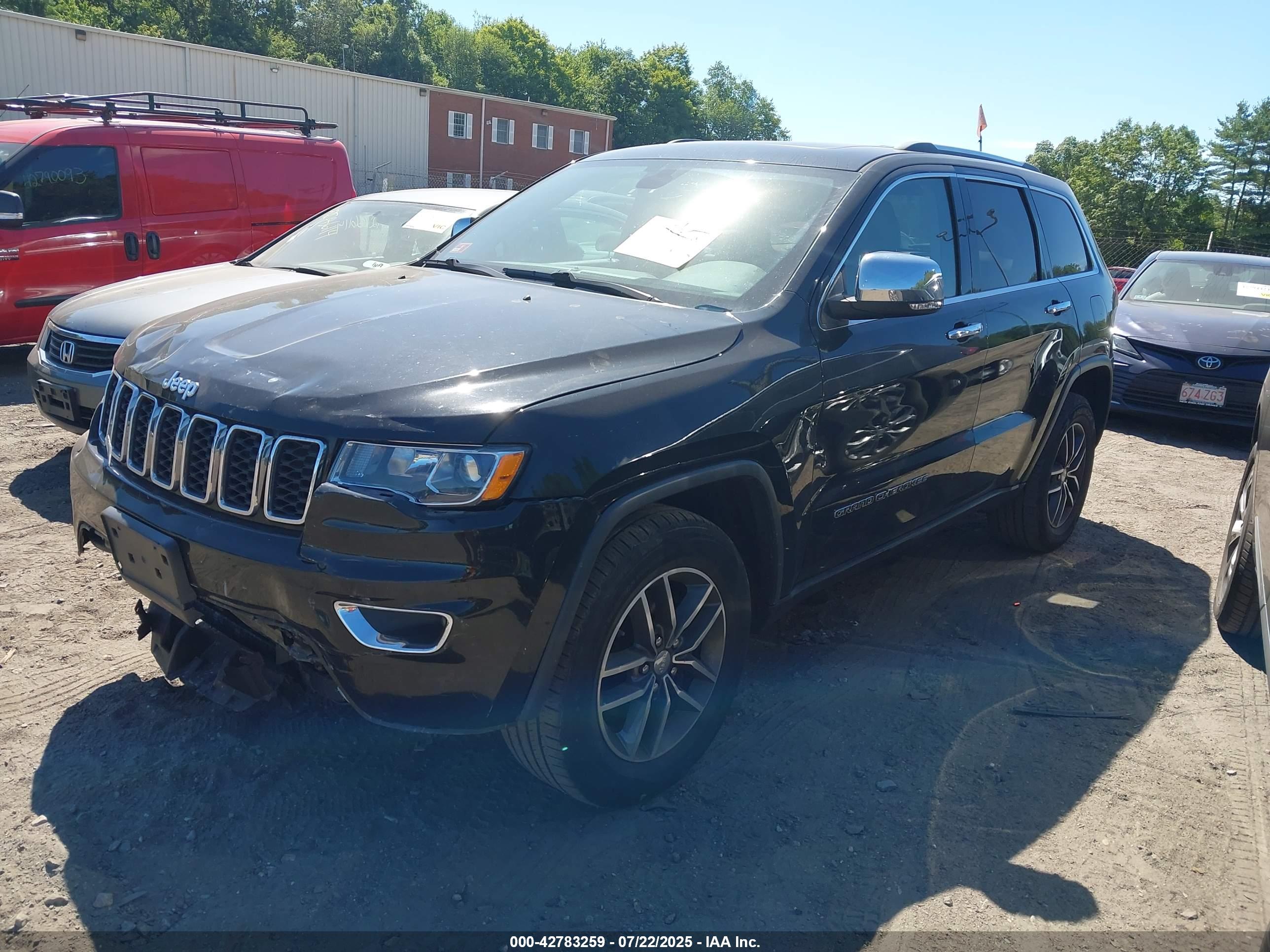 JEEP GRAND image 2