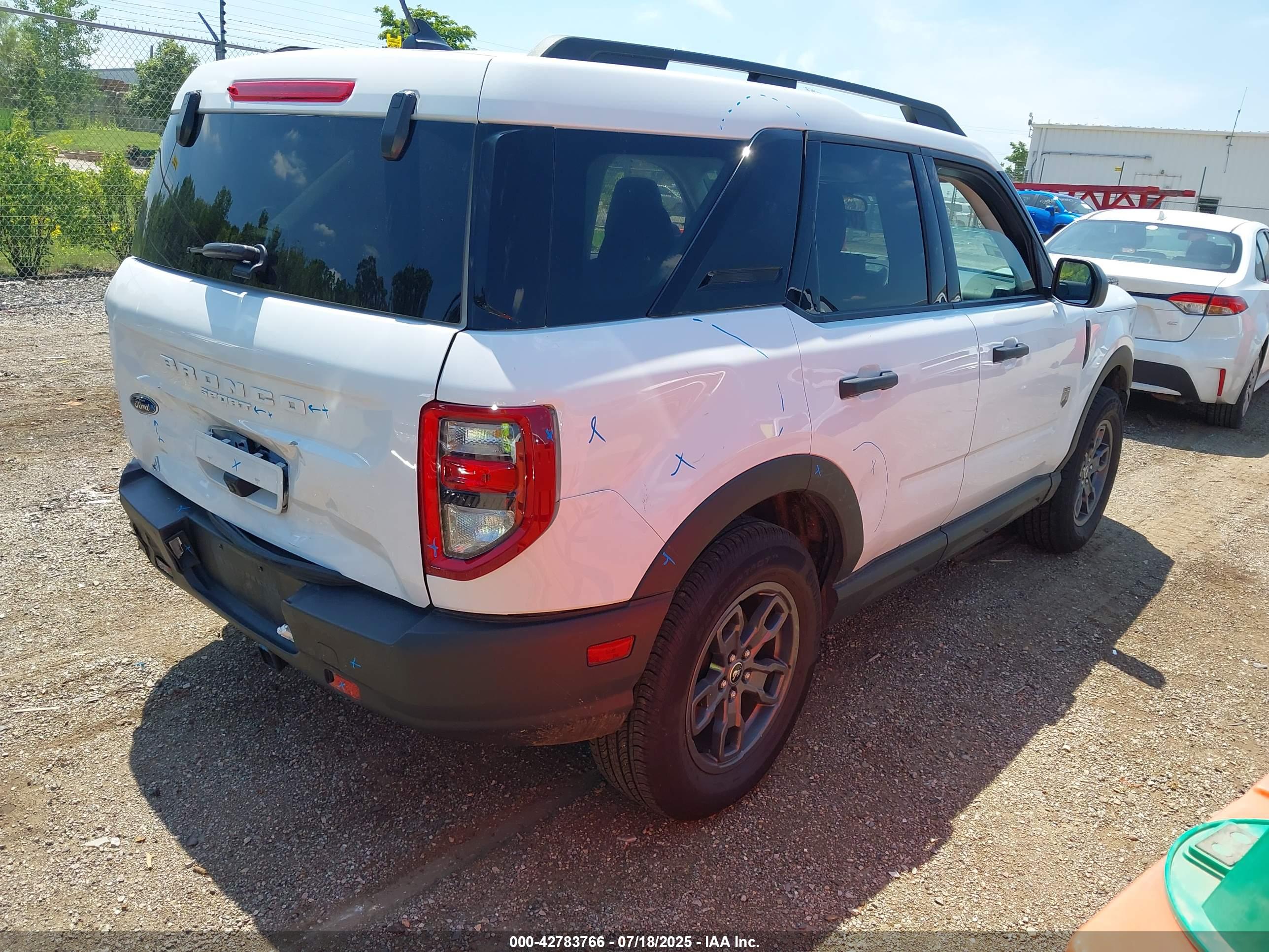 FORD BRONCO image 4