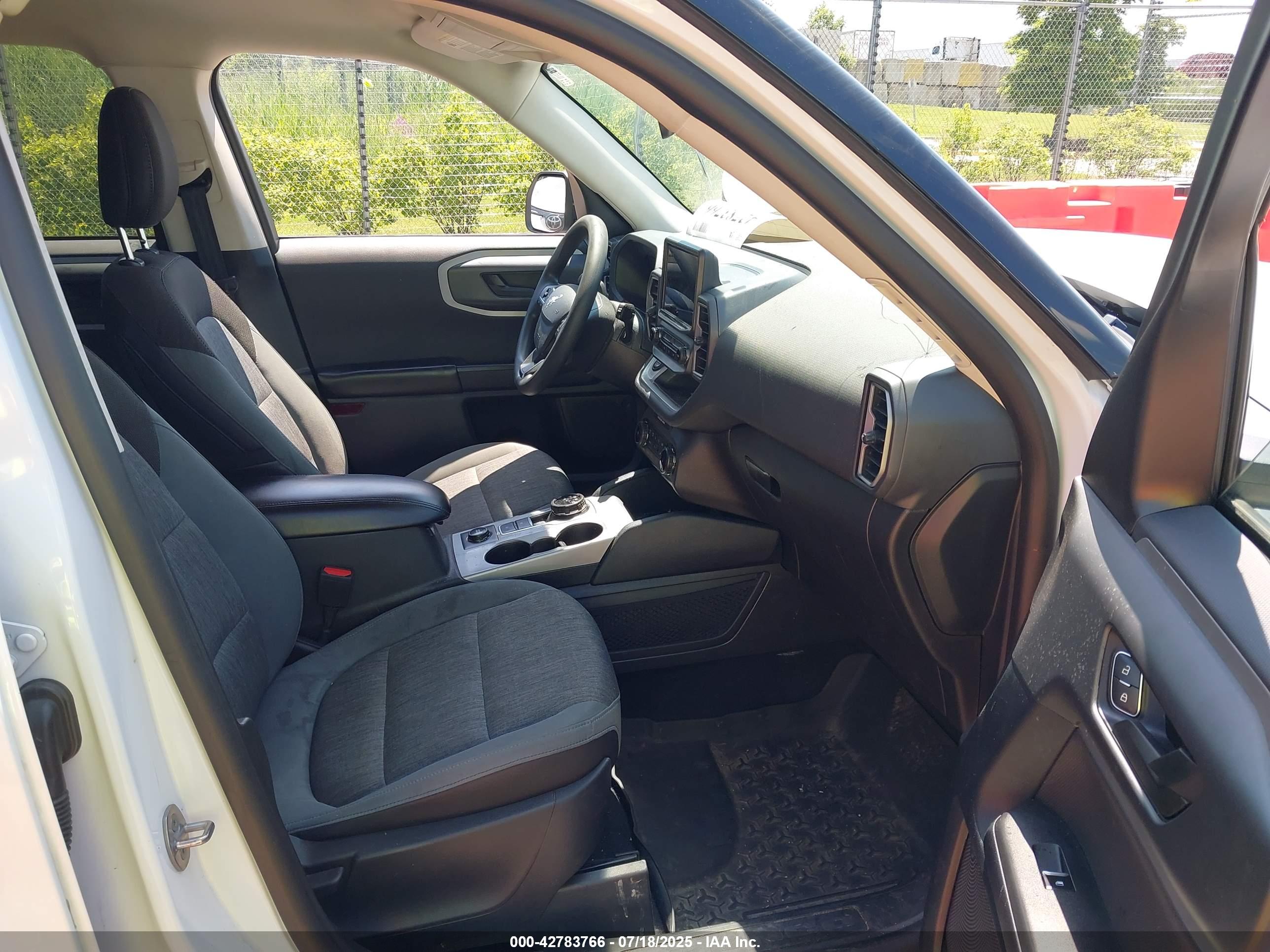 FORD BRONCO image 5