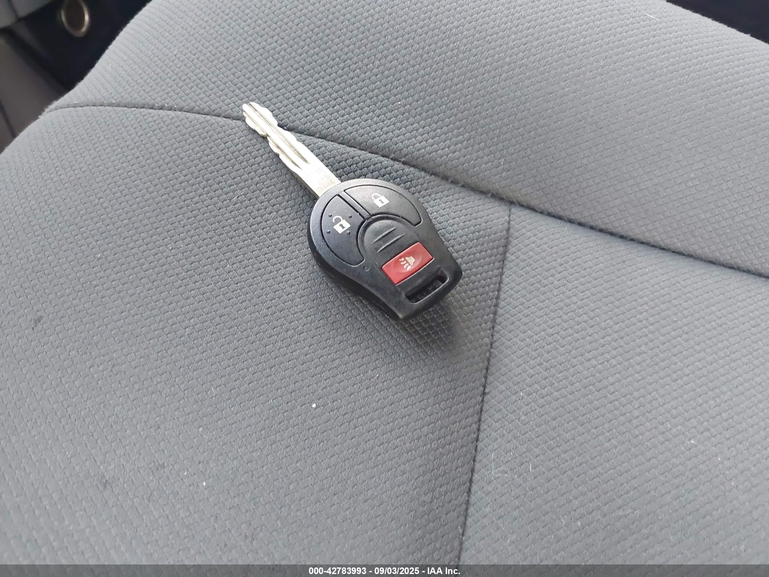 NISSAN NV200 image 11
