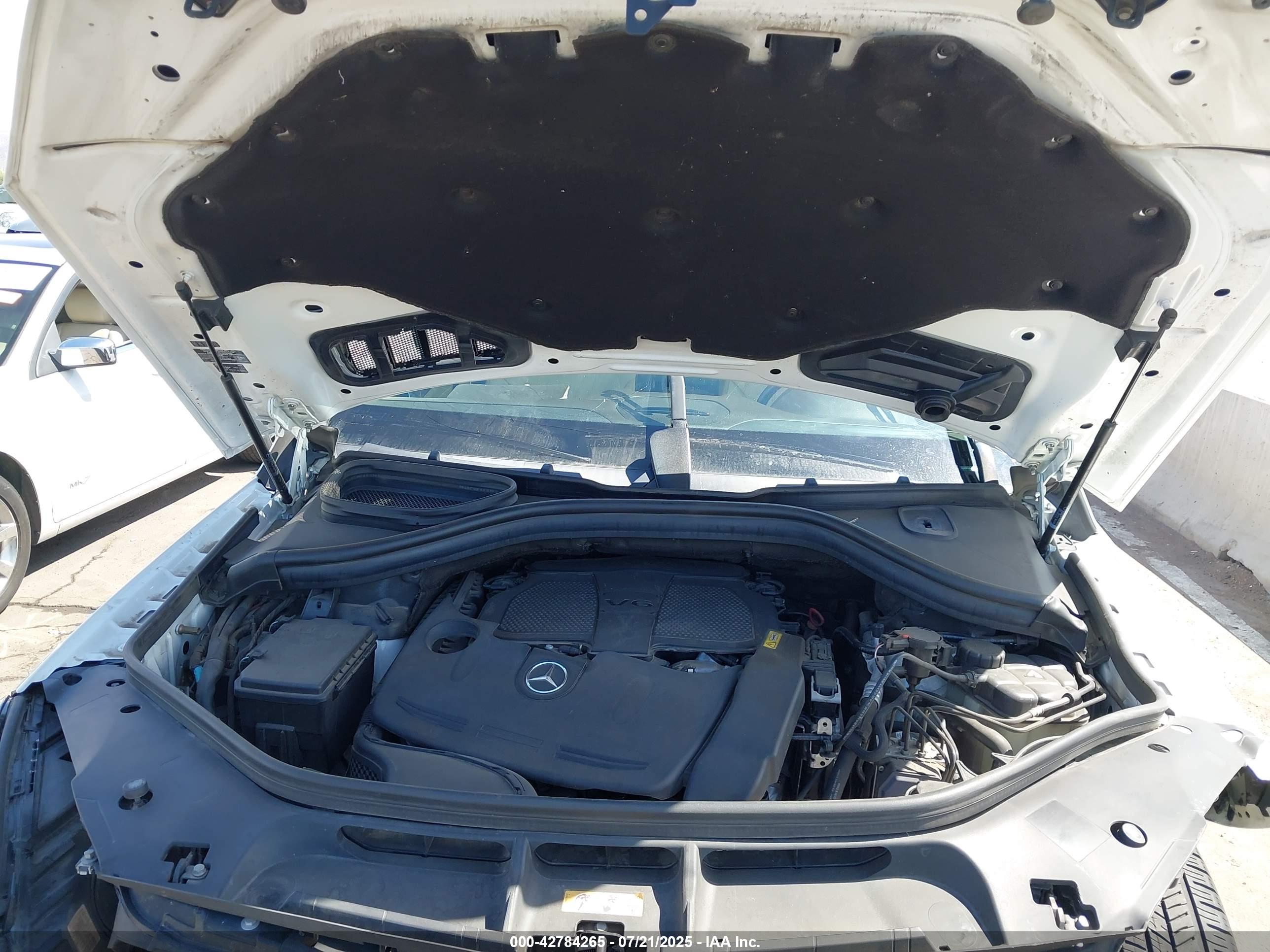 MERCEDES-BENZ GLE image 10