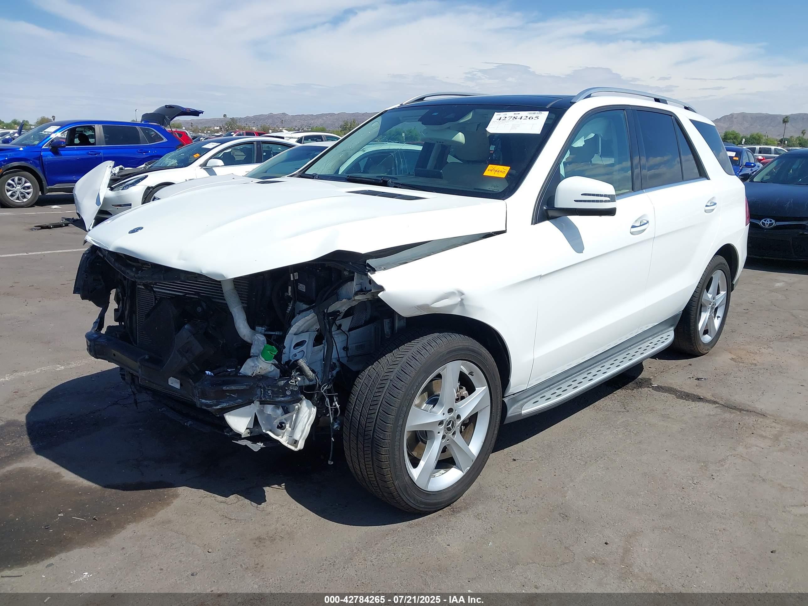 MERCEDES-BENZ GLE image 6