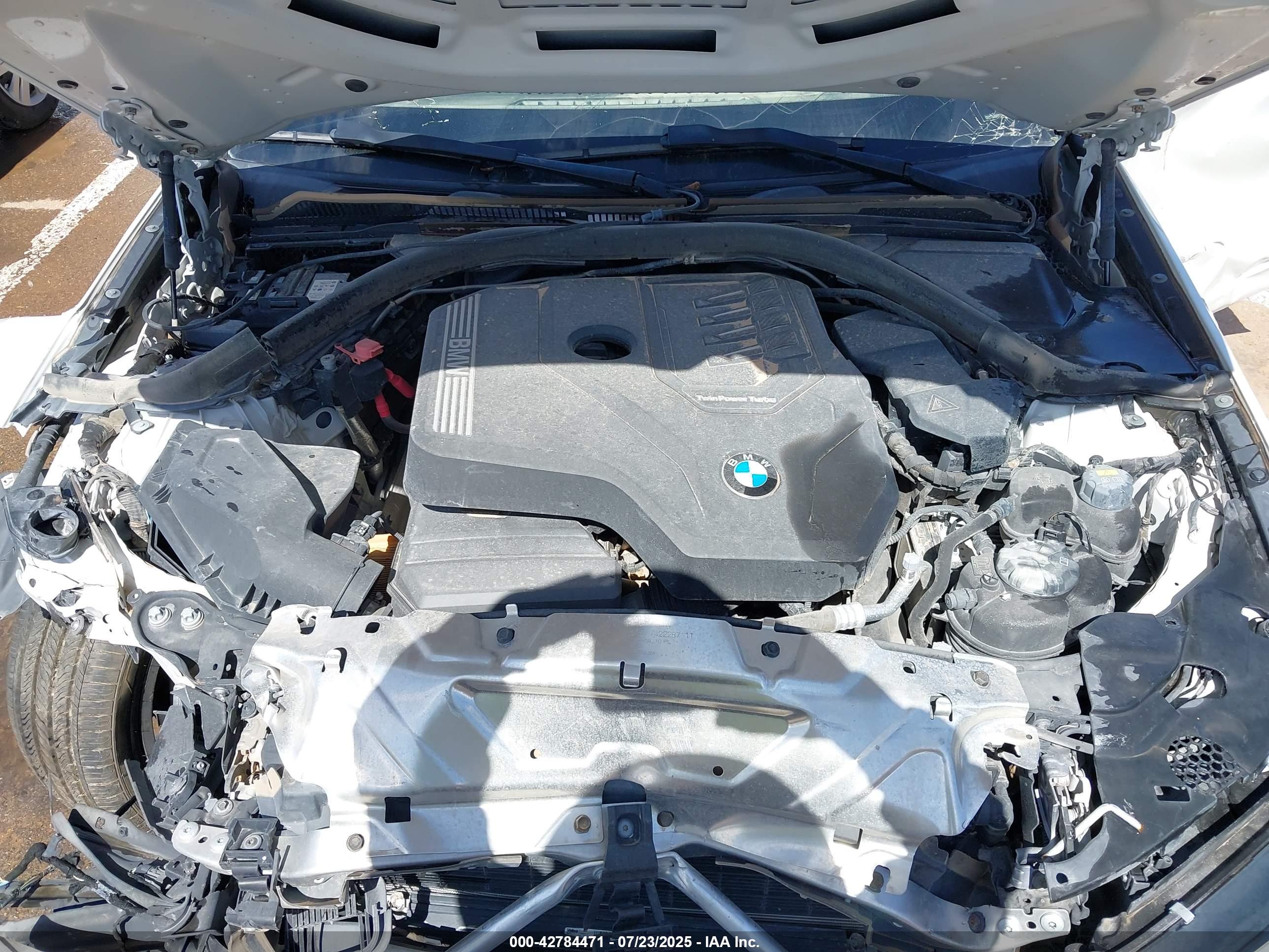 BMW 330I image 10