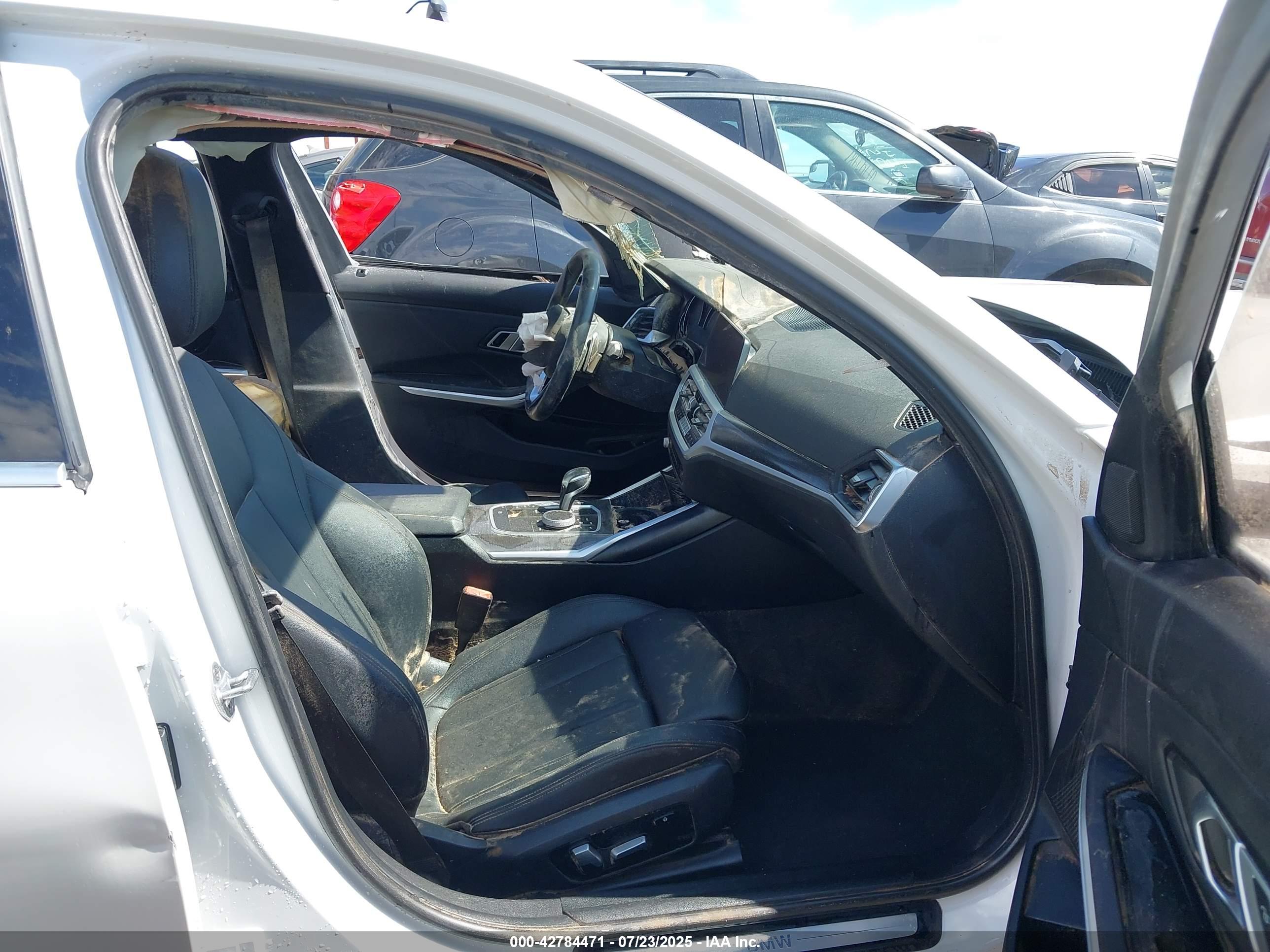 BMW 330I image 5
