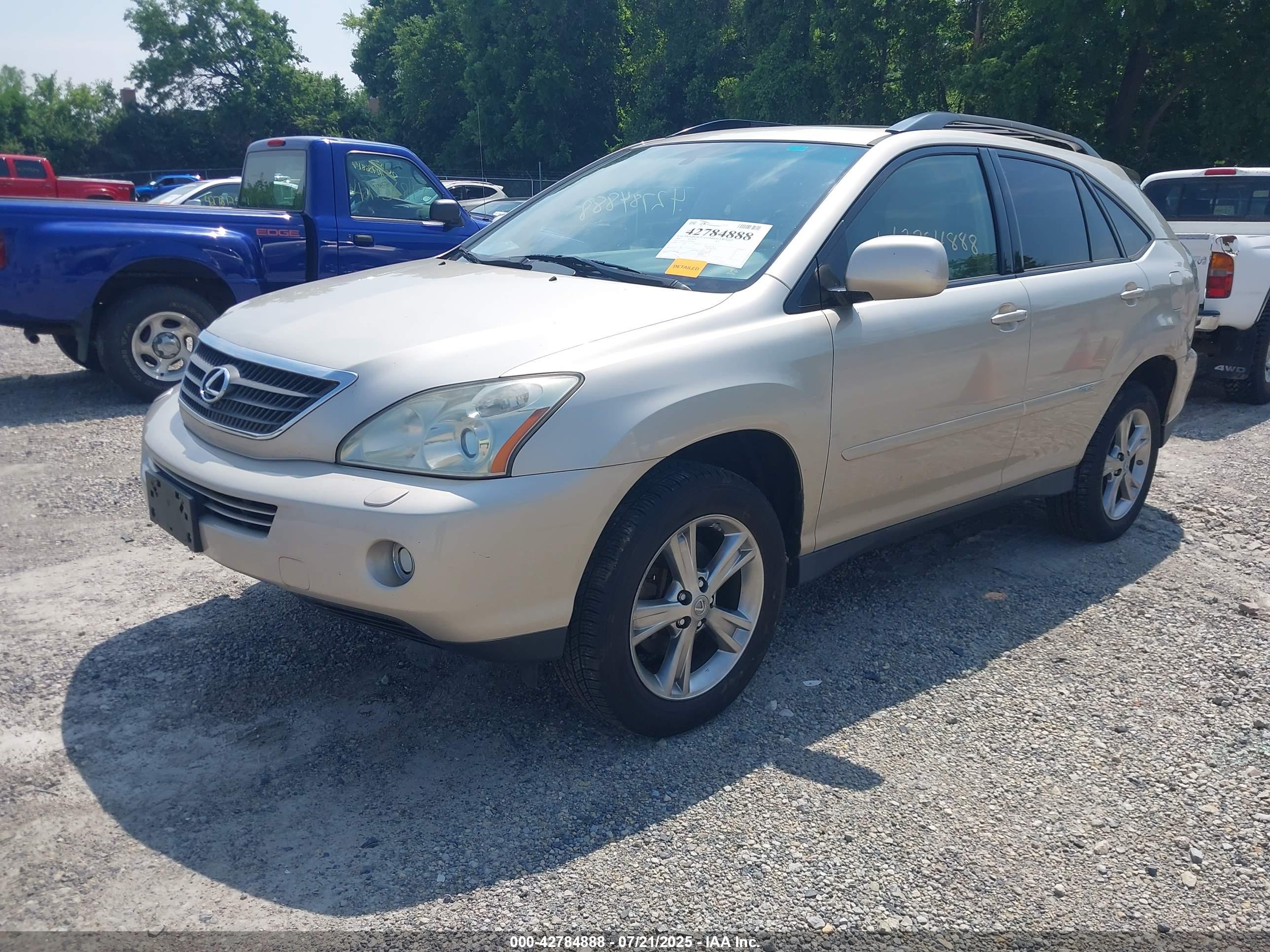 LEXUS RX image 2