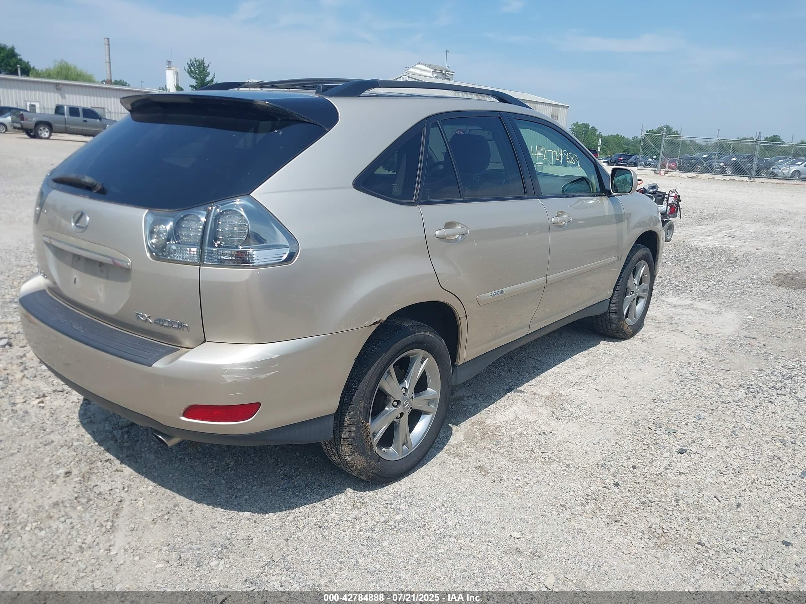 LEXUS RX image 4