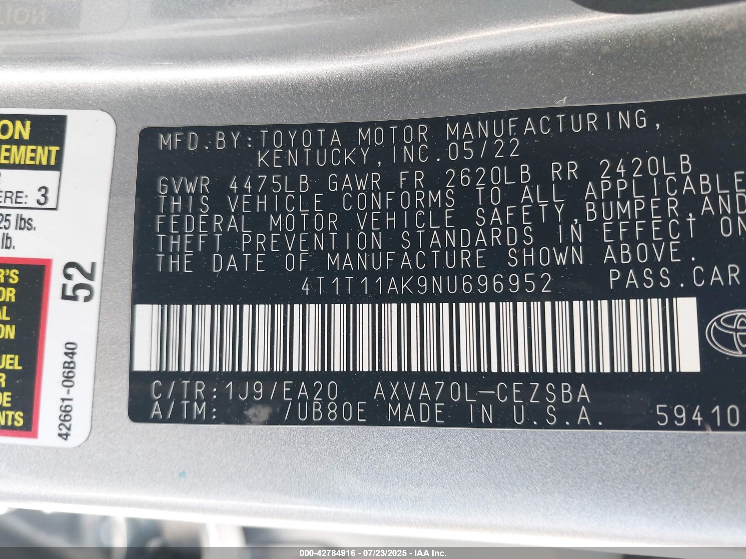 TOYOTA CAMRY image 9