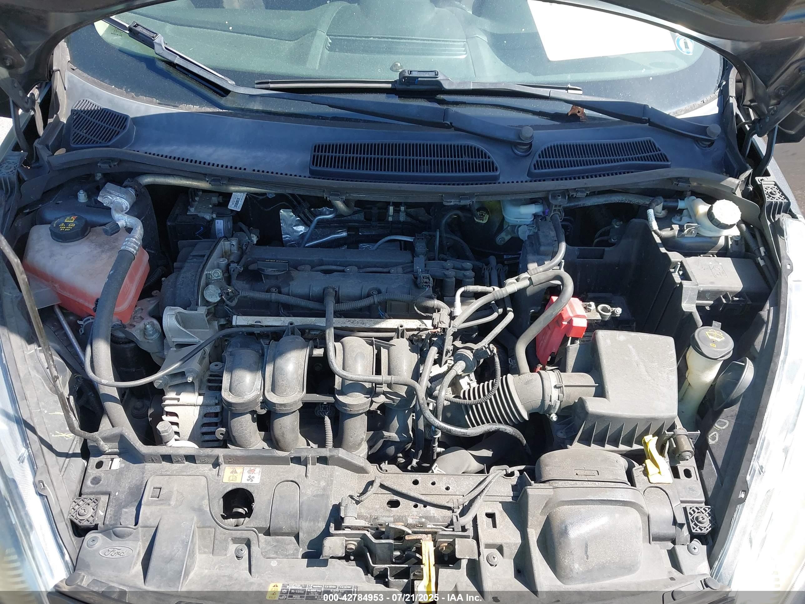 FORD FIESTA image 10