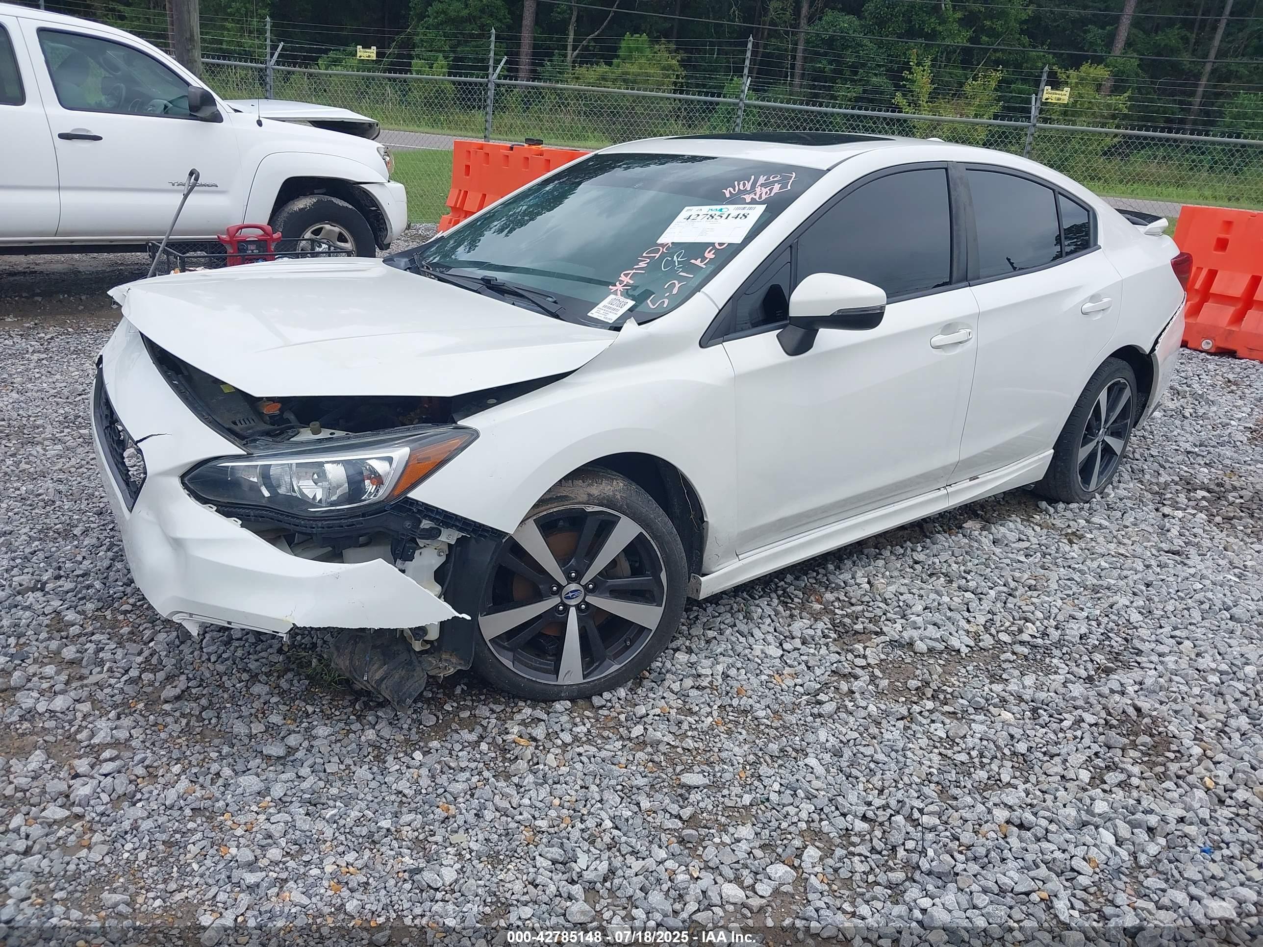 SUBARU IMPREZA image 2