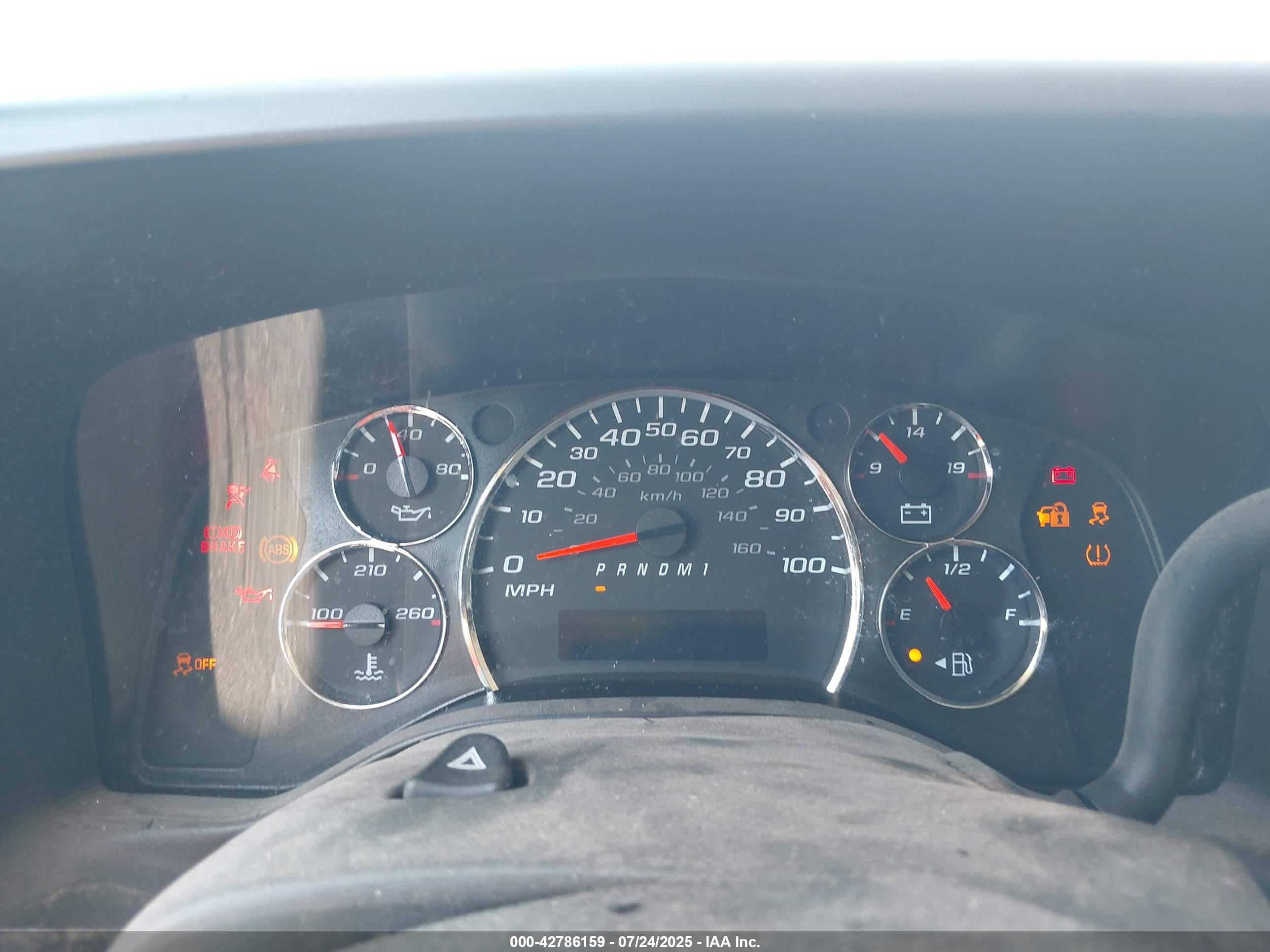 GMC SAVANA image 7