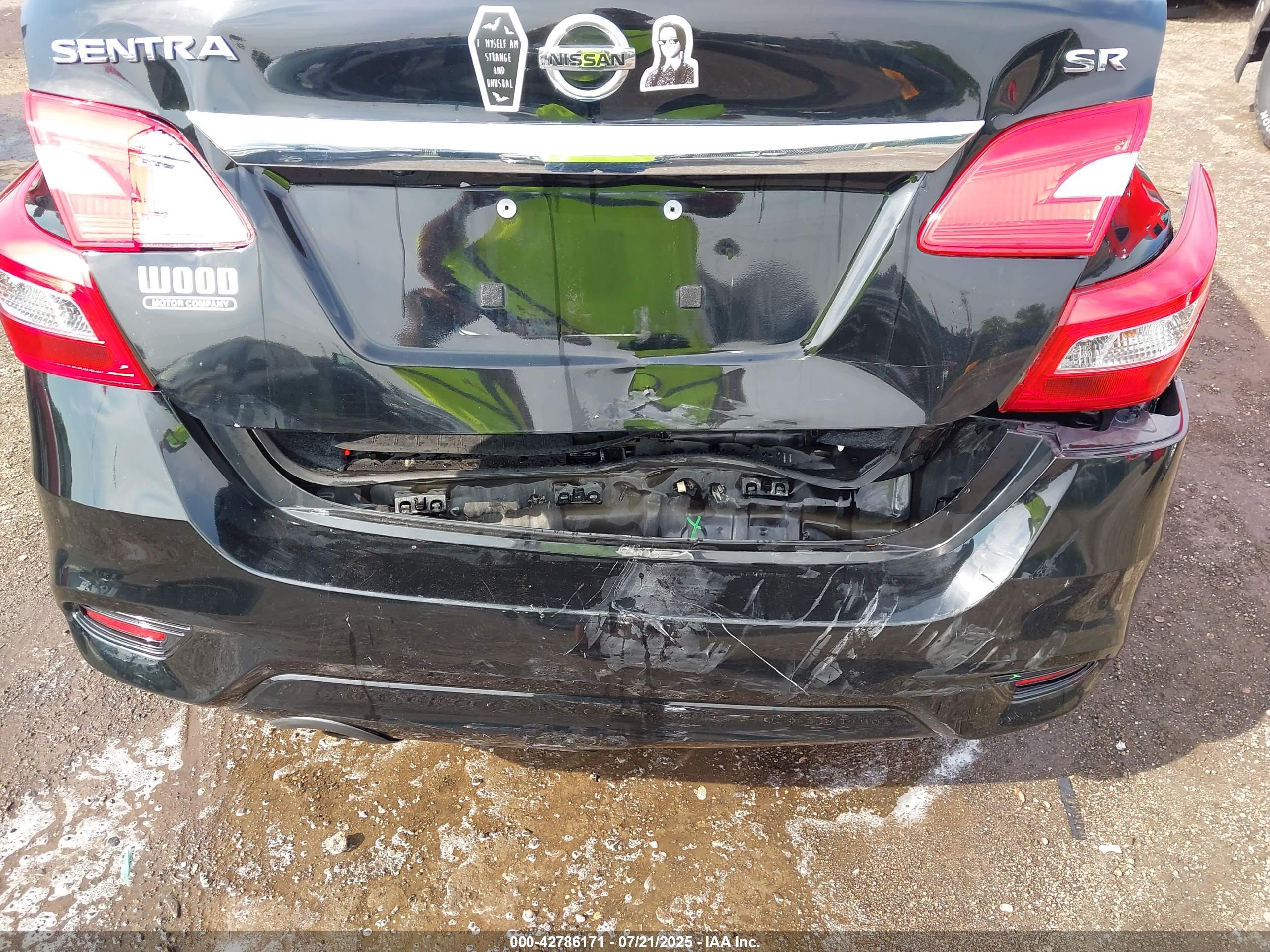 NISSAN SENTRA image 6