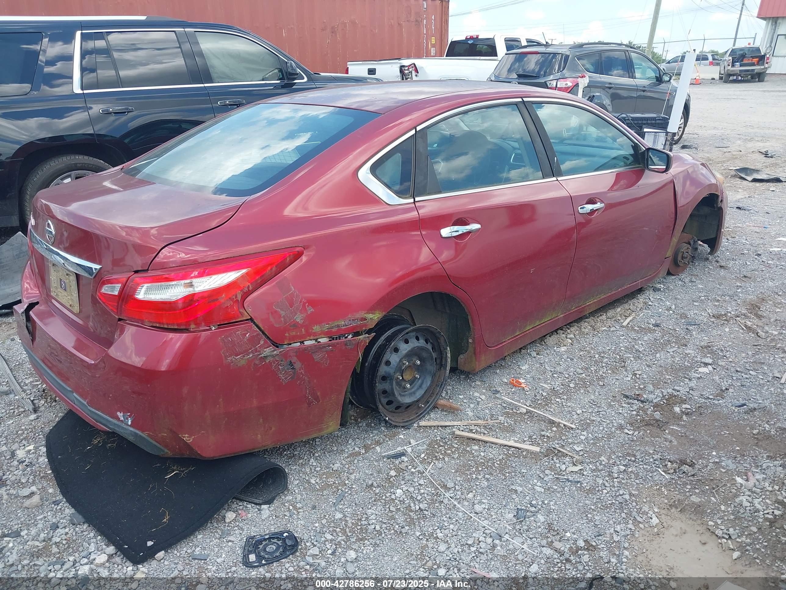 NISSAN ALTIMA image 4