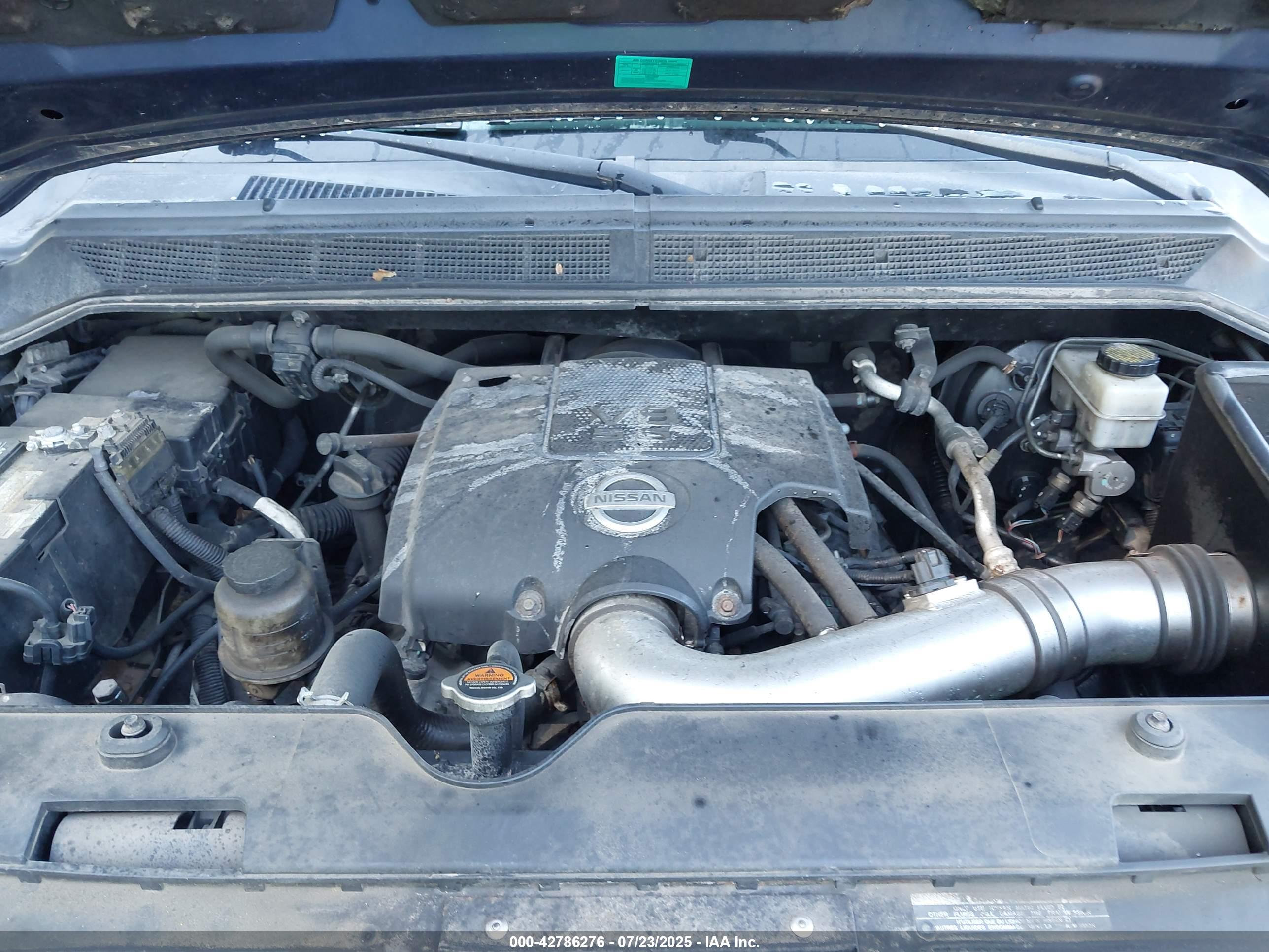NISSAN TITAN image 10