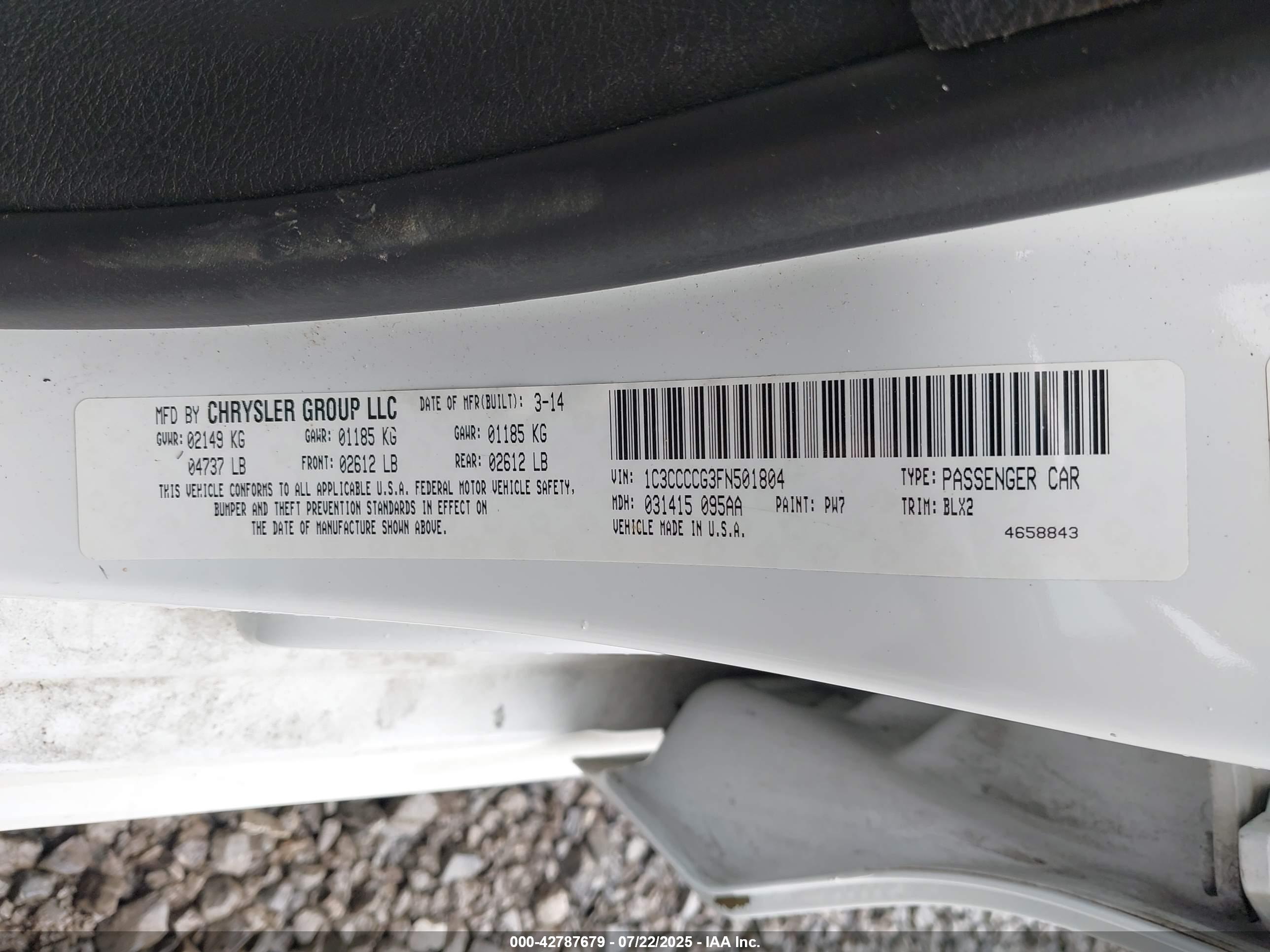CHRYSLER 200 image 9