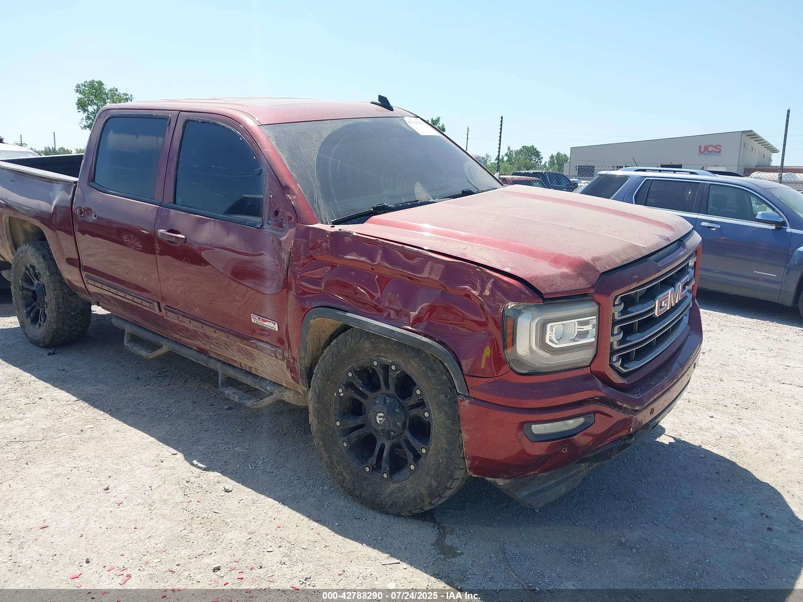 GMC SIERRA image 6