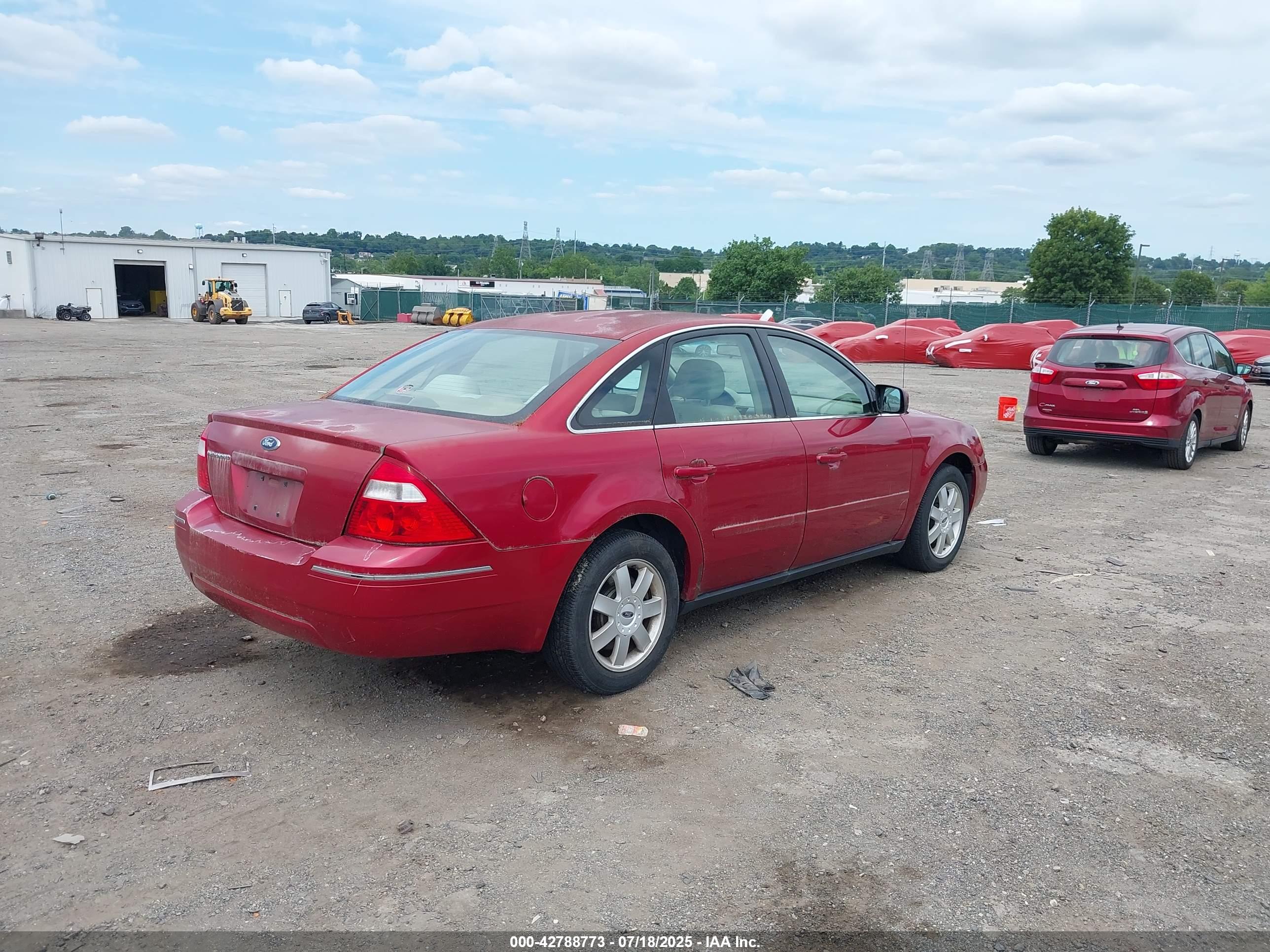 FORD FIVE image 4