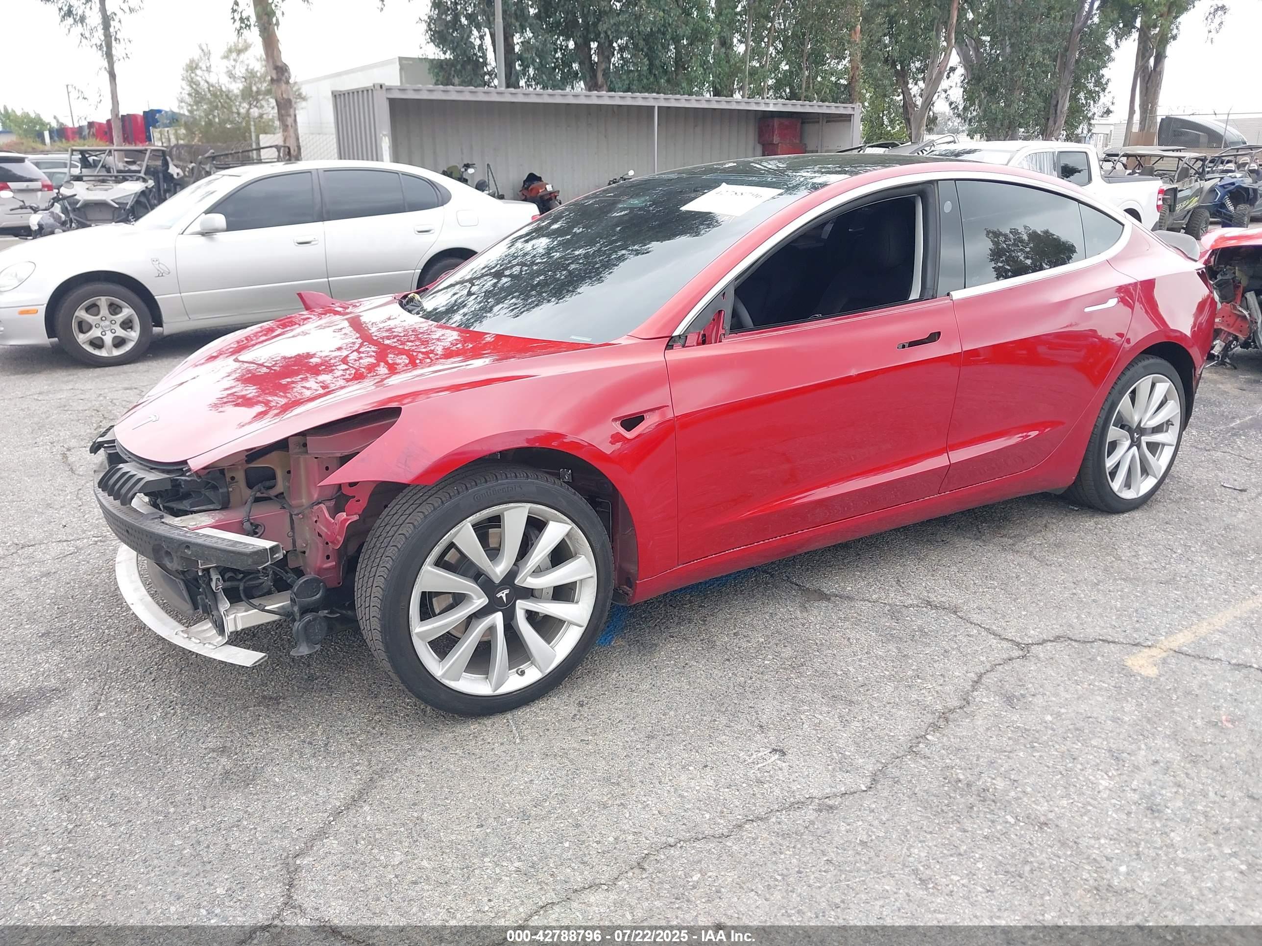 TESLA MODEL image 2