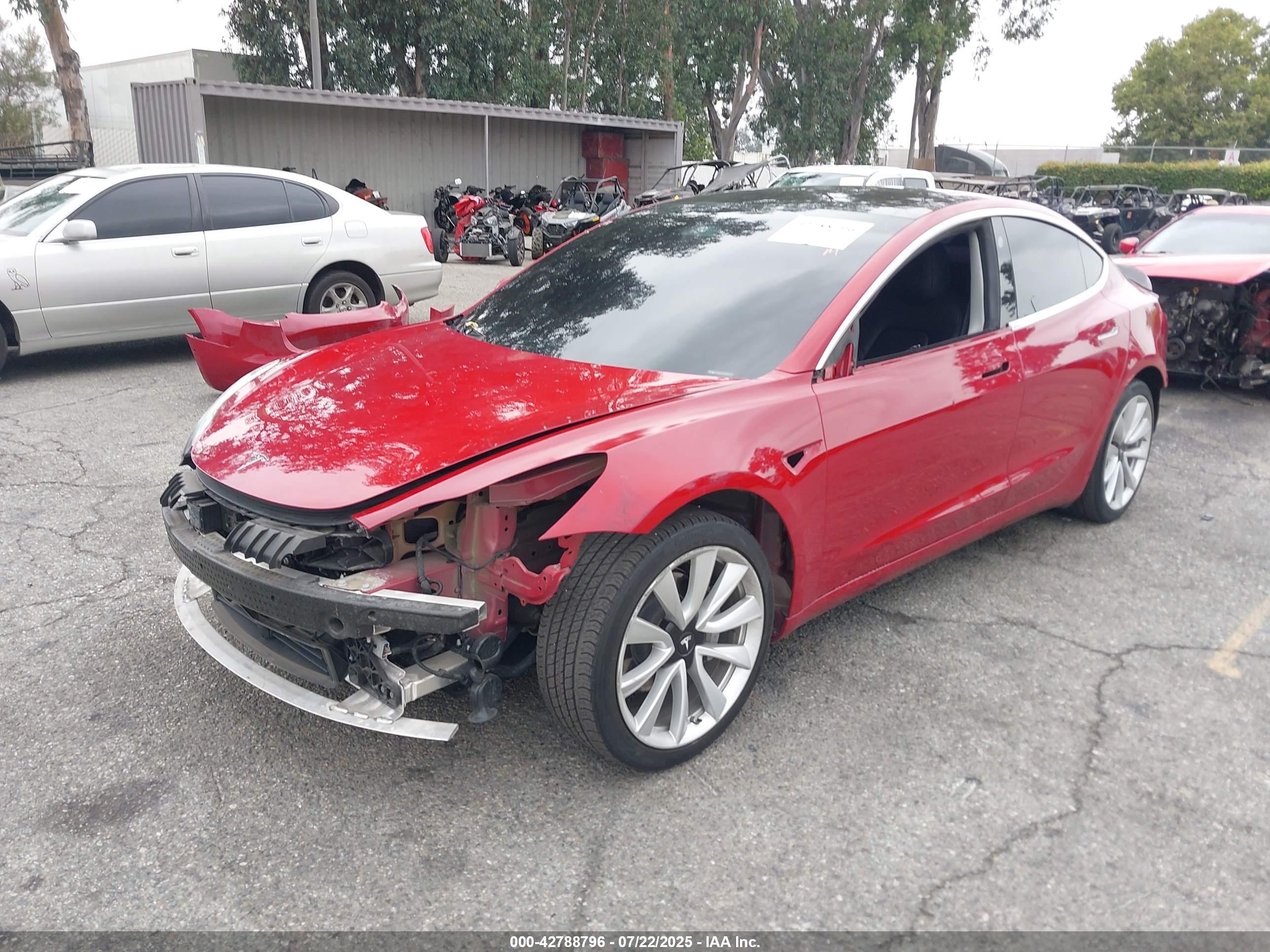 TESLA MODEL image 6