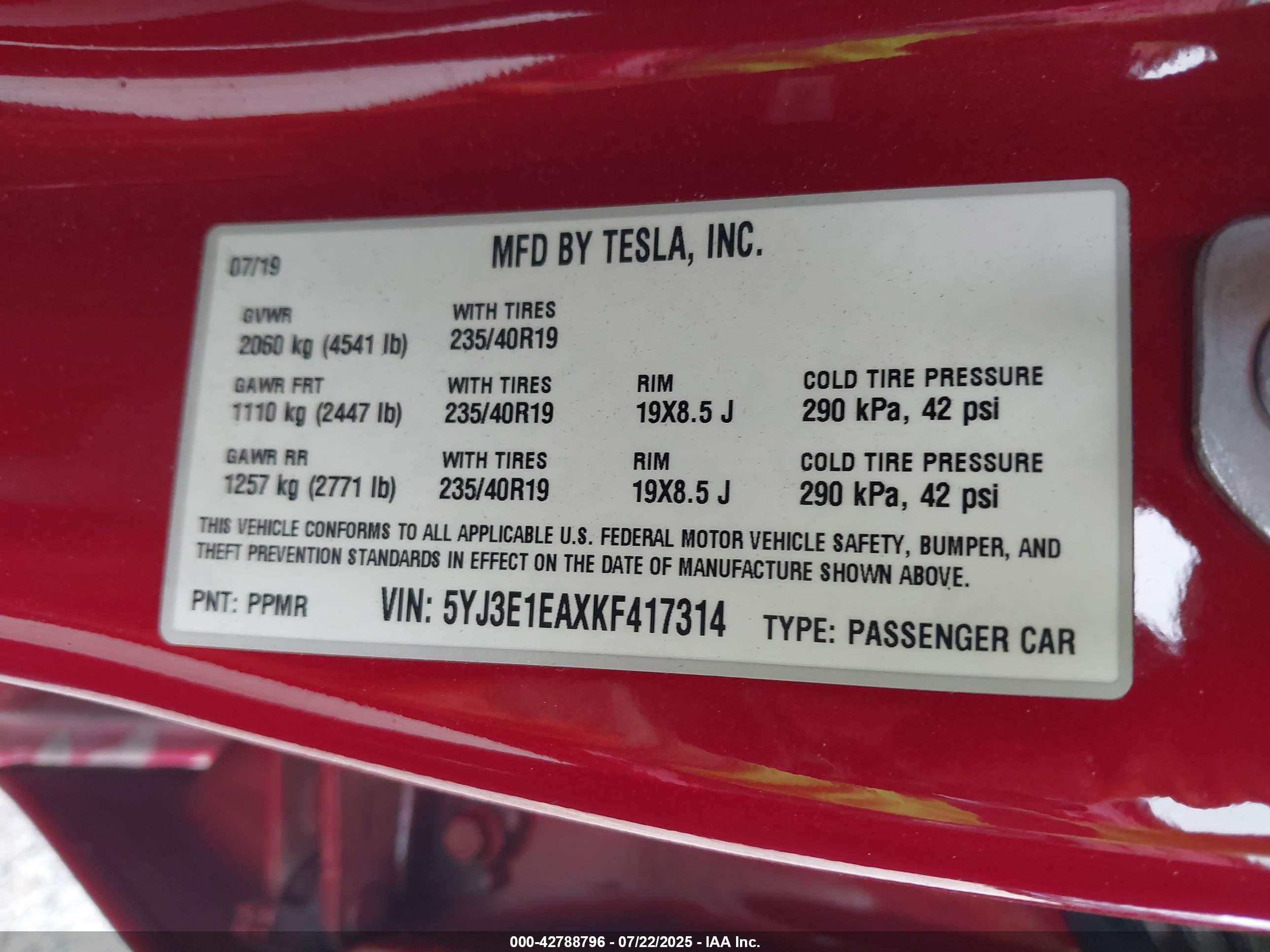 TESLA MODEL image 9