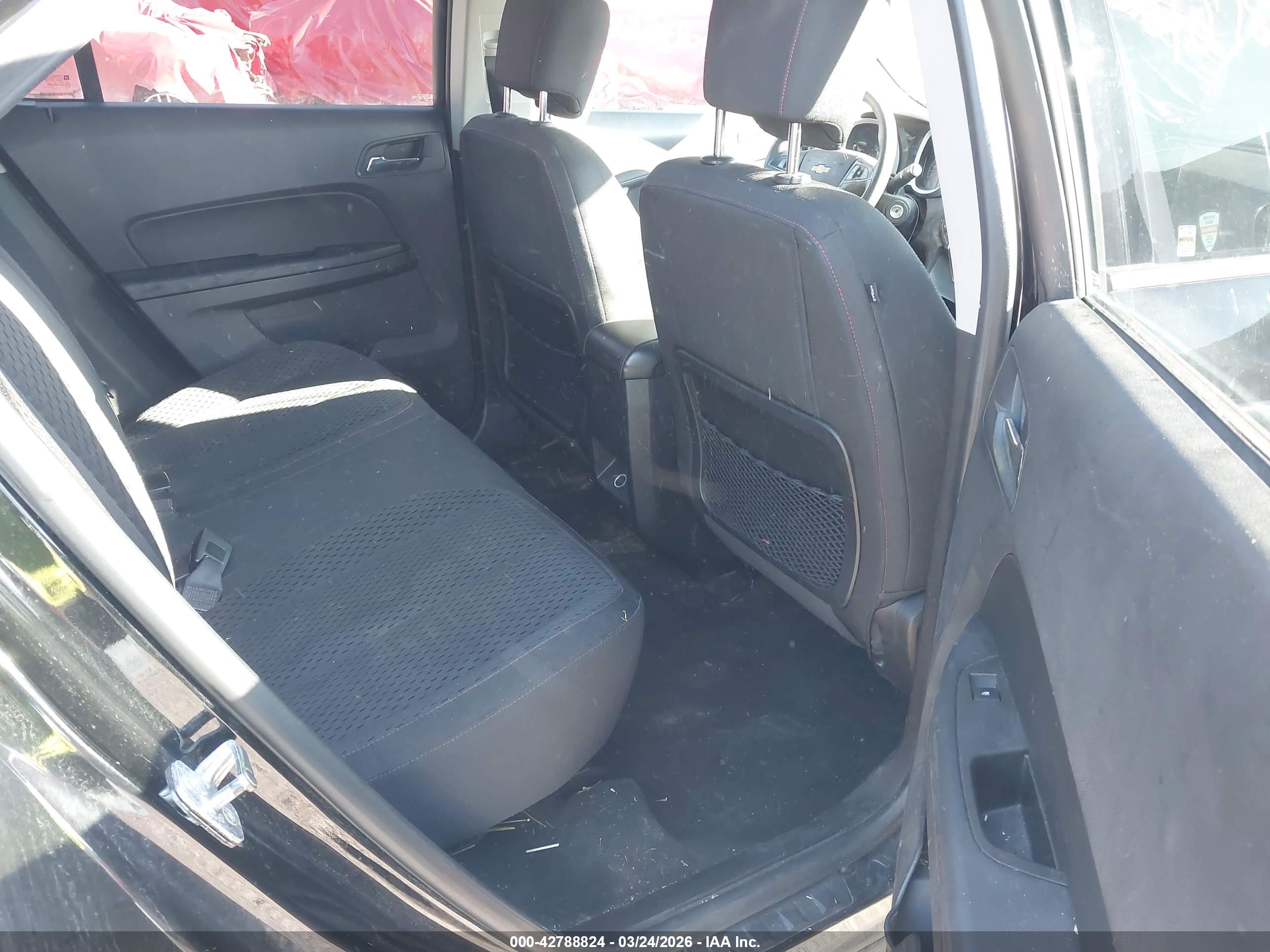 CHEVROLET EQUINOX image 8