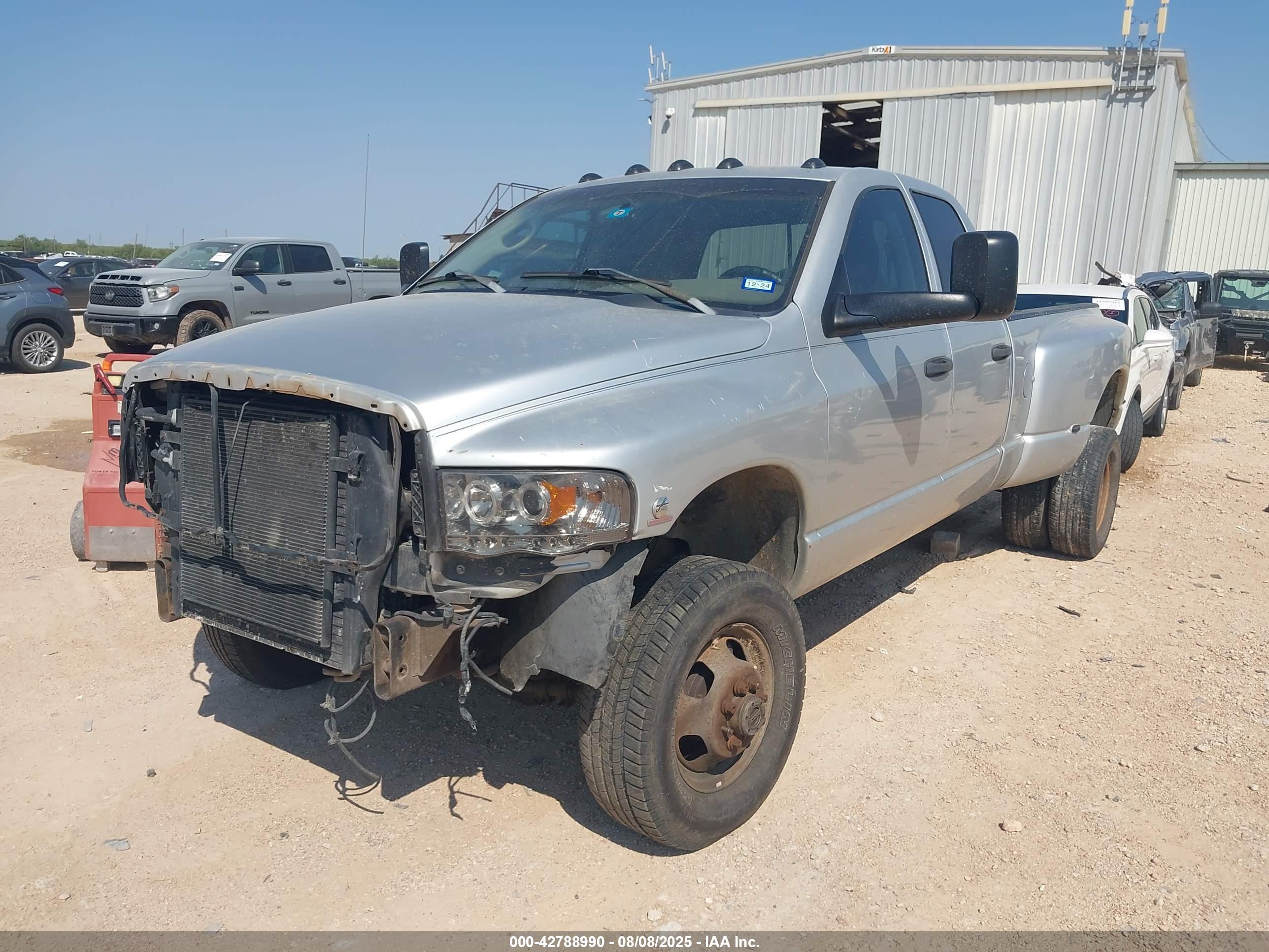 DODGE RAM image 2