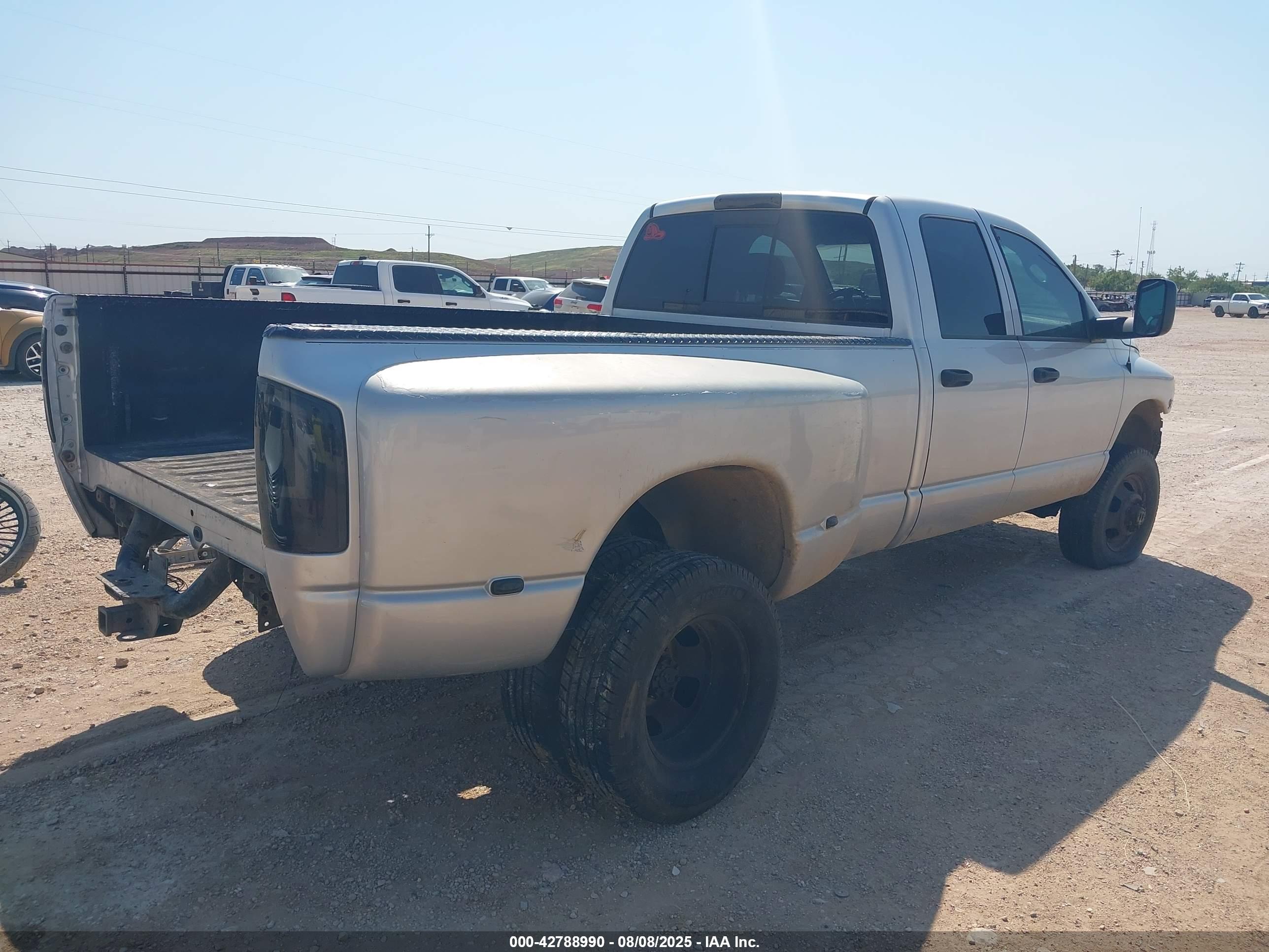 DODGE RAM image 4