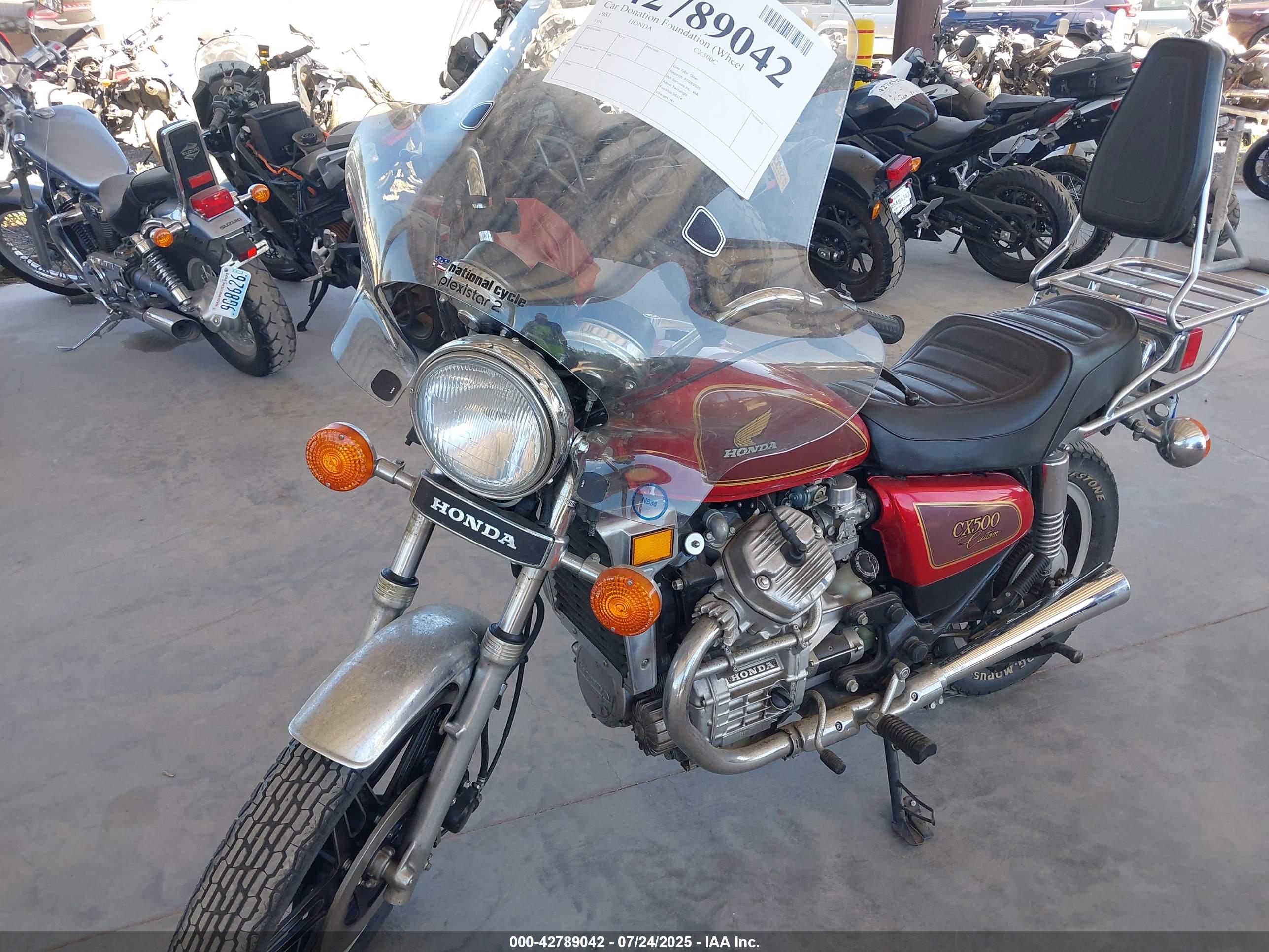 HONDA CX500 image 2