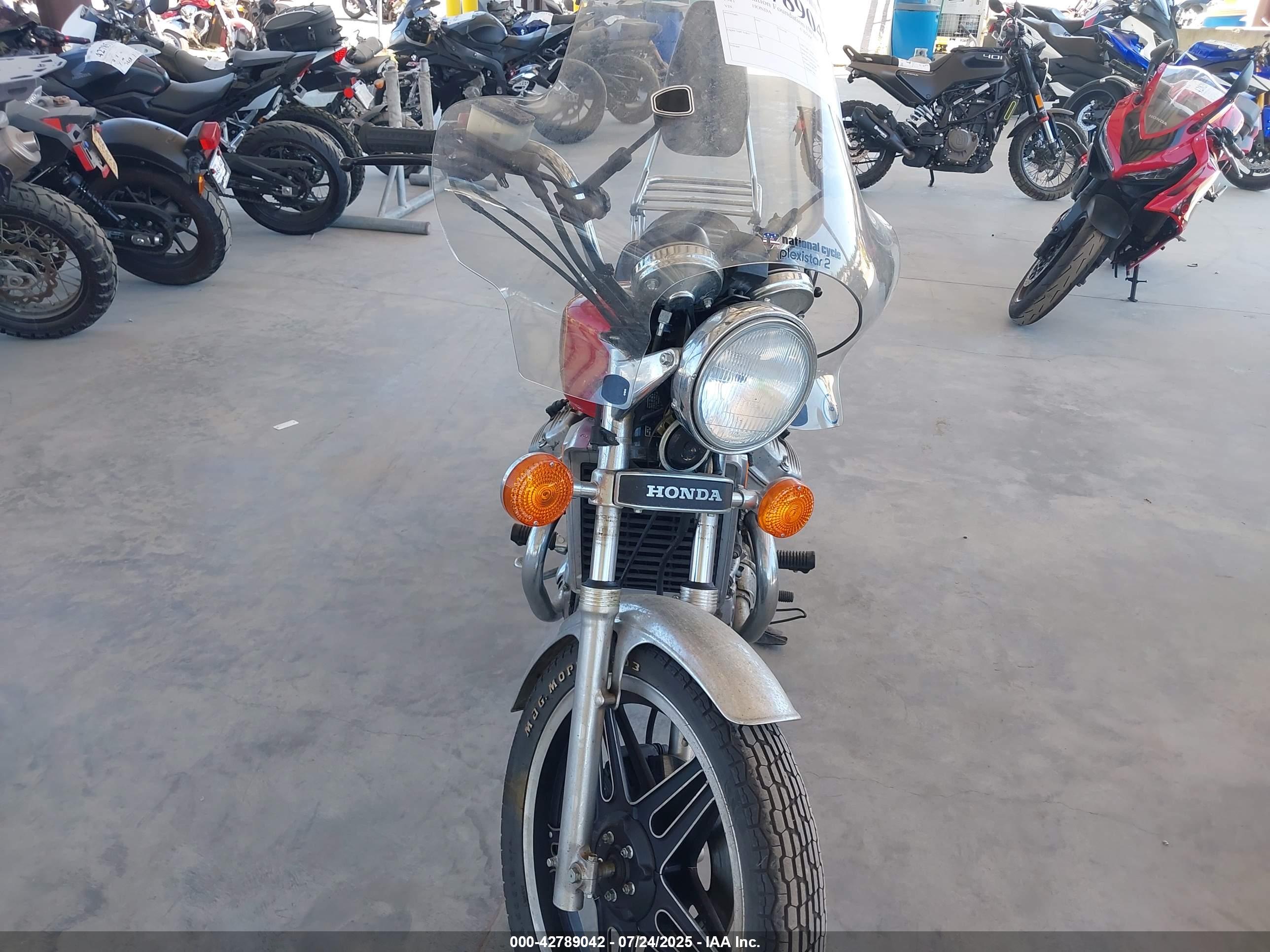 HONDA CX500 image 5