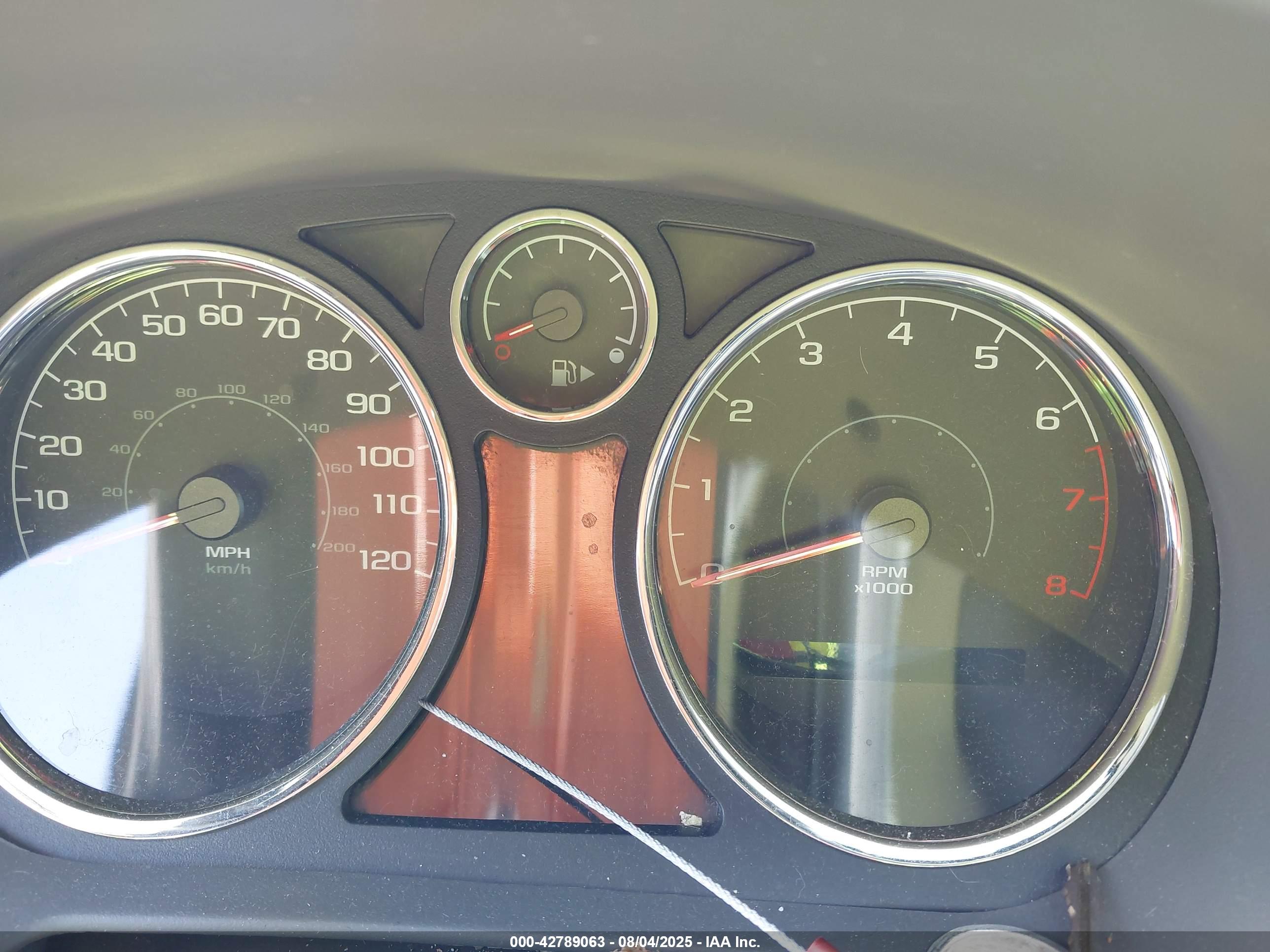 CHEVROLET COBALT image 7
