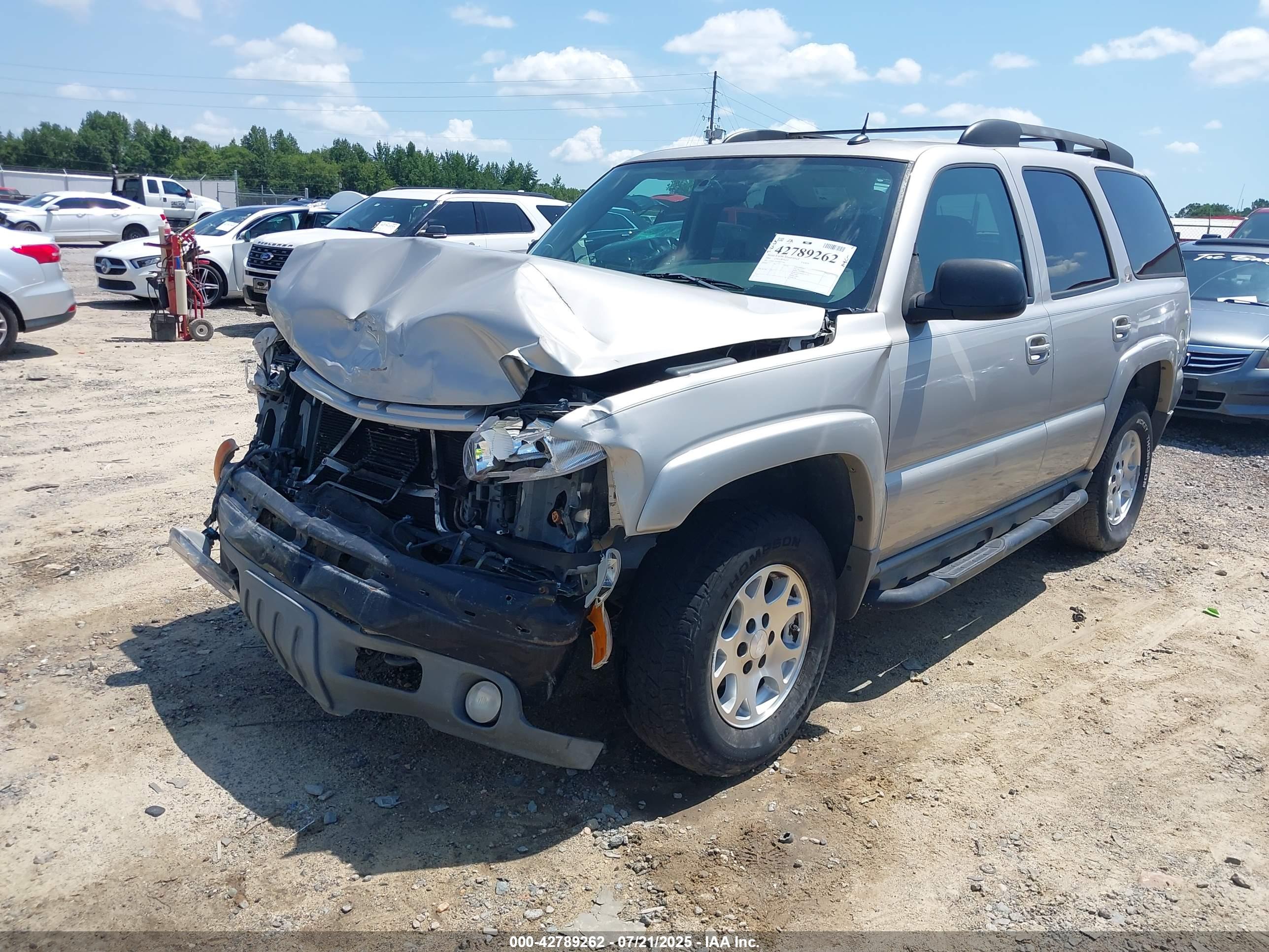 CHEVROLET TAHOE image 2