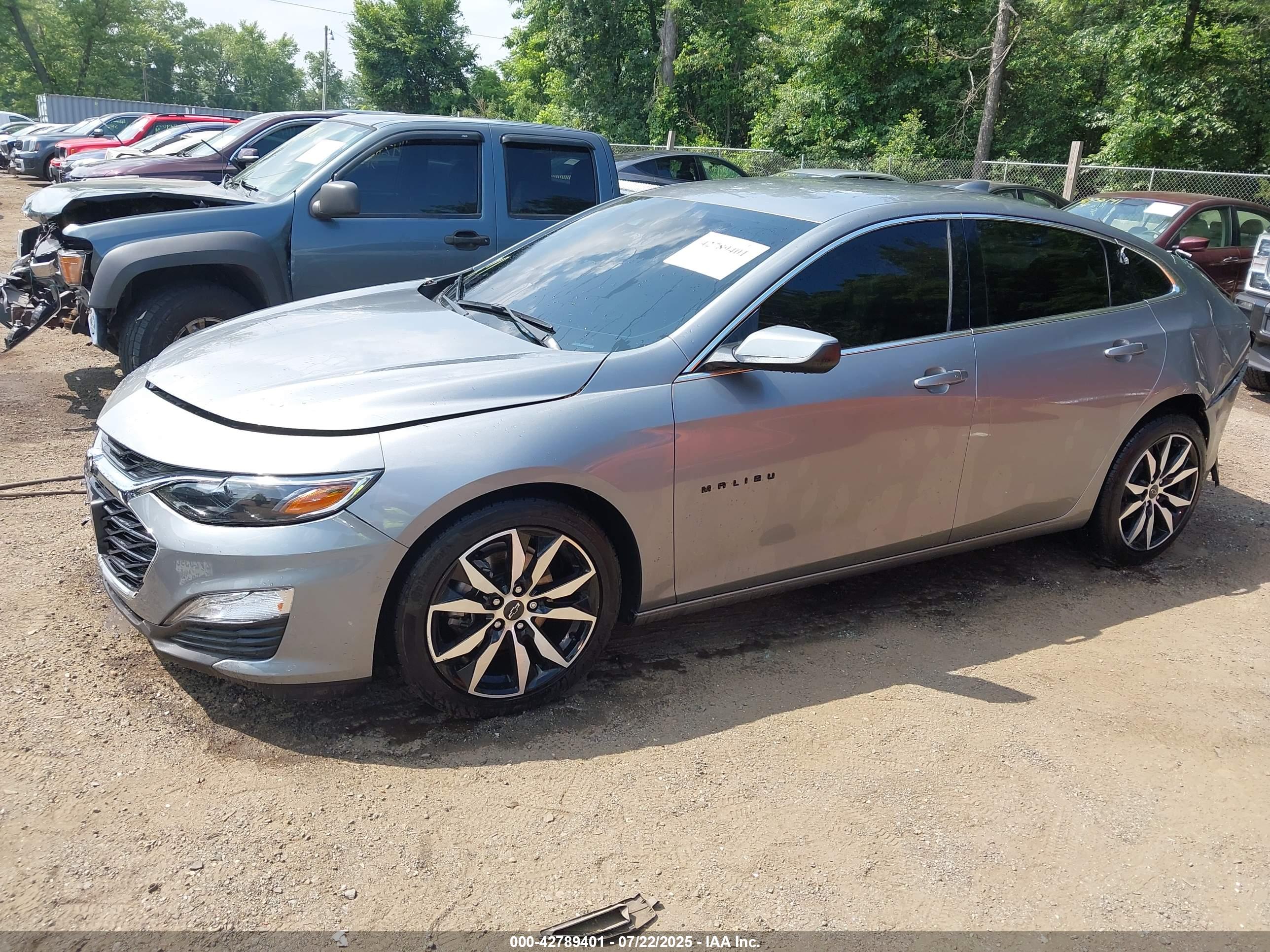 CHEVROLET MALIBU image 2