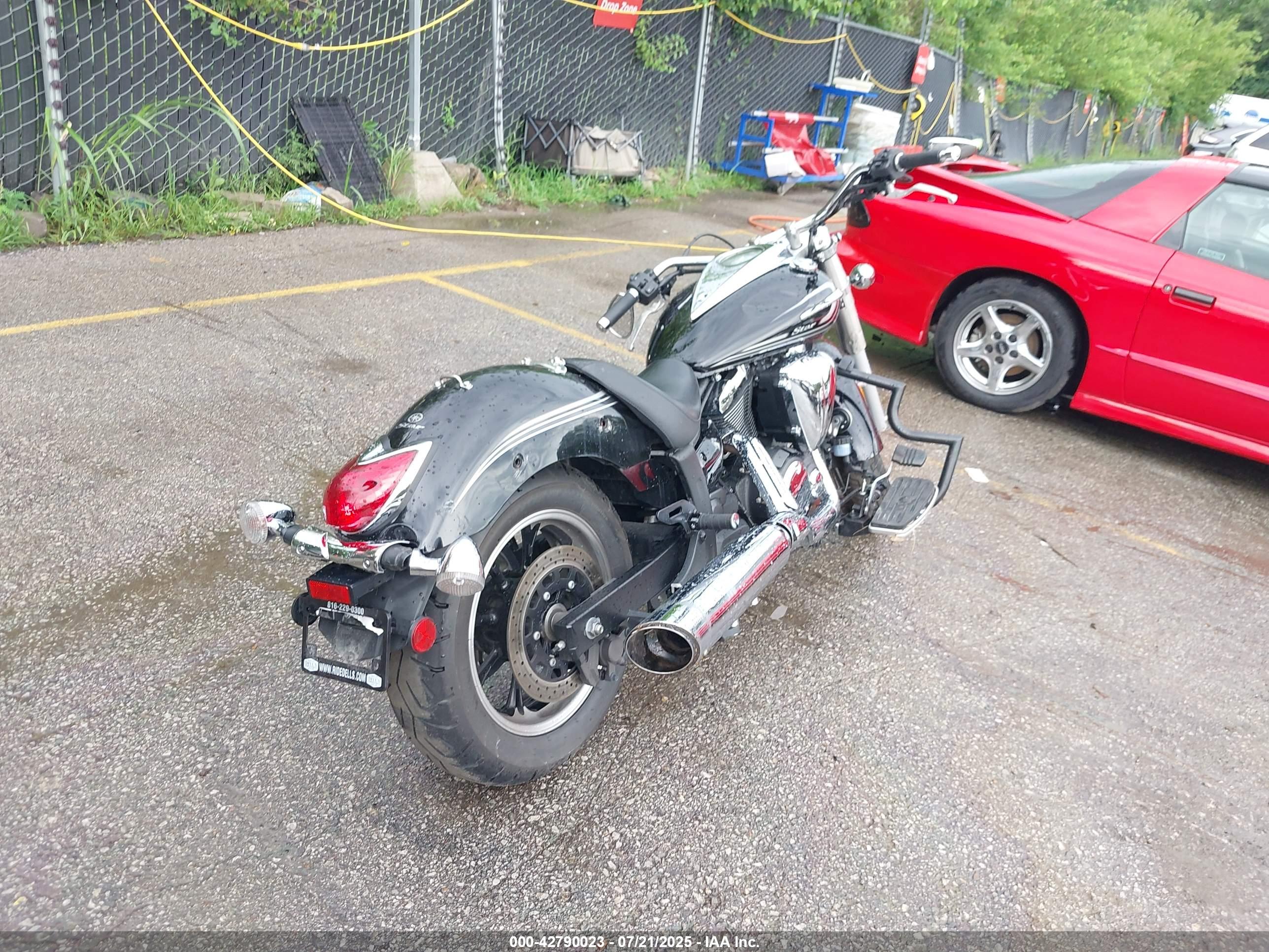 YAMAHA XVS950 image 4