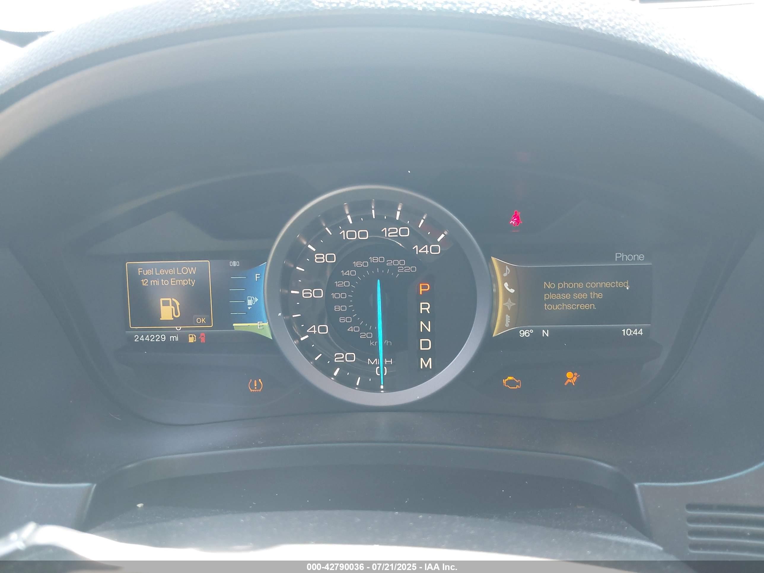 FORD EXPLORER image 7