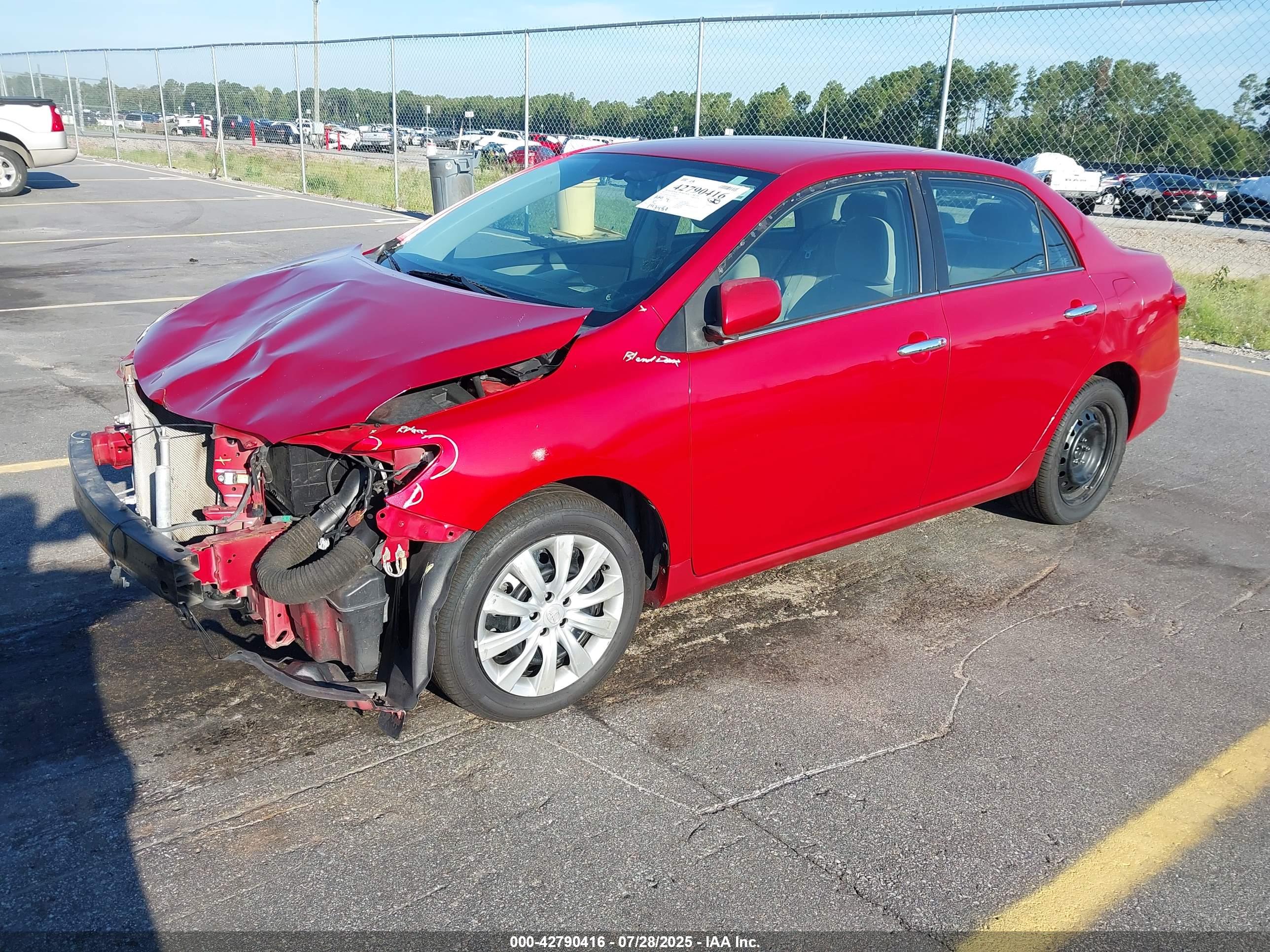 TOYOTA COROLLA image 2
