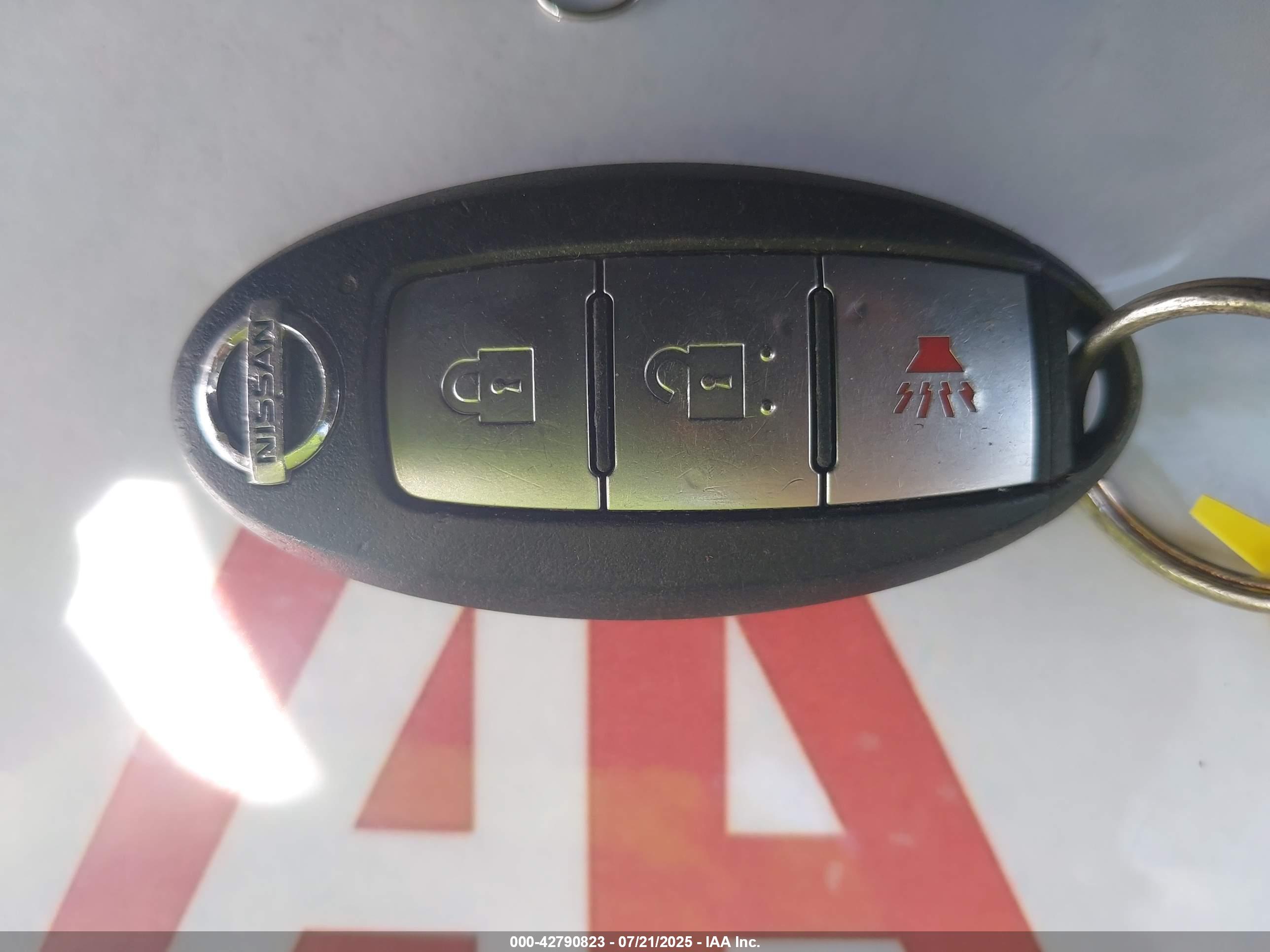 NISSAN PATHFINDER image 11