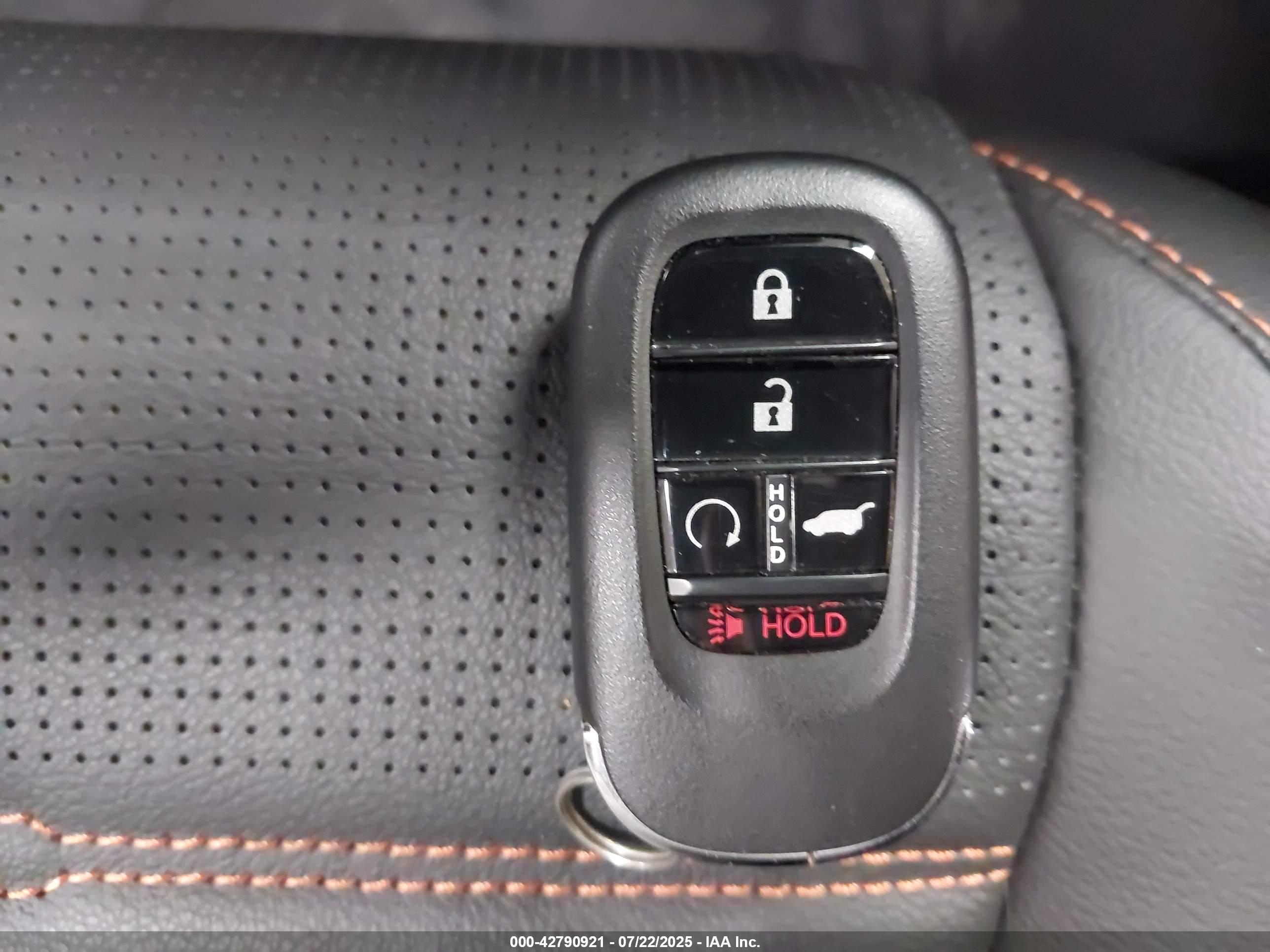 HONDA CR-V image 11