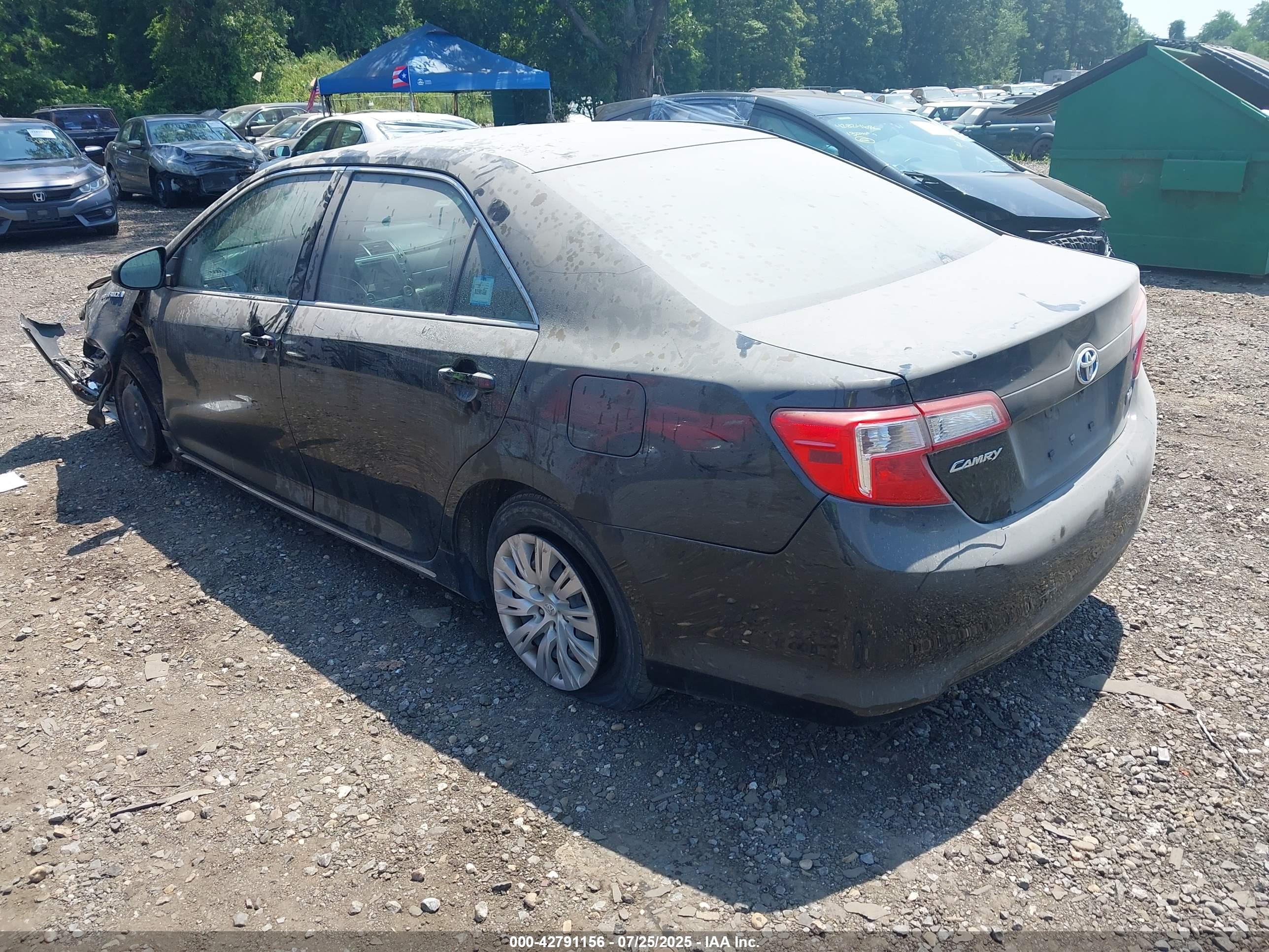 TOYOTA CAMRY image 3