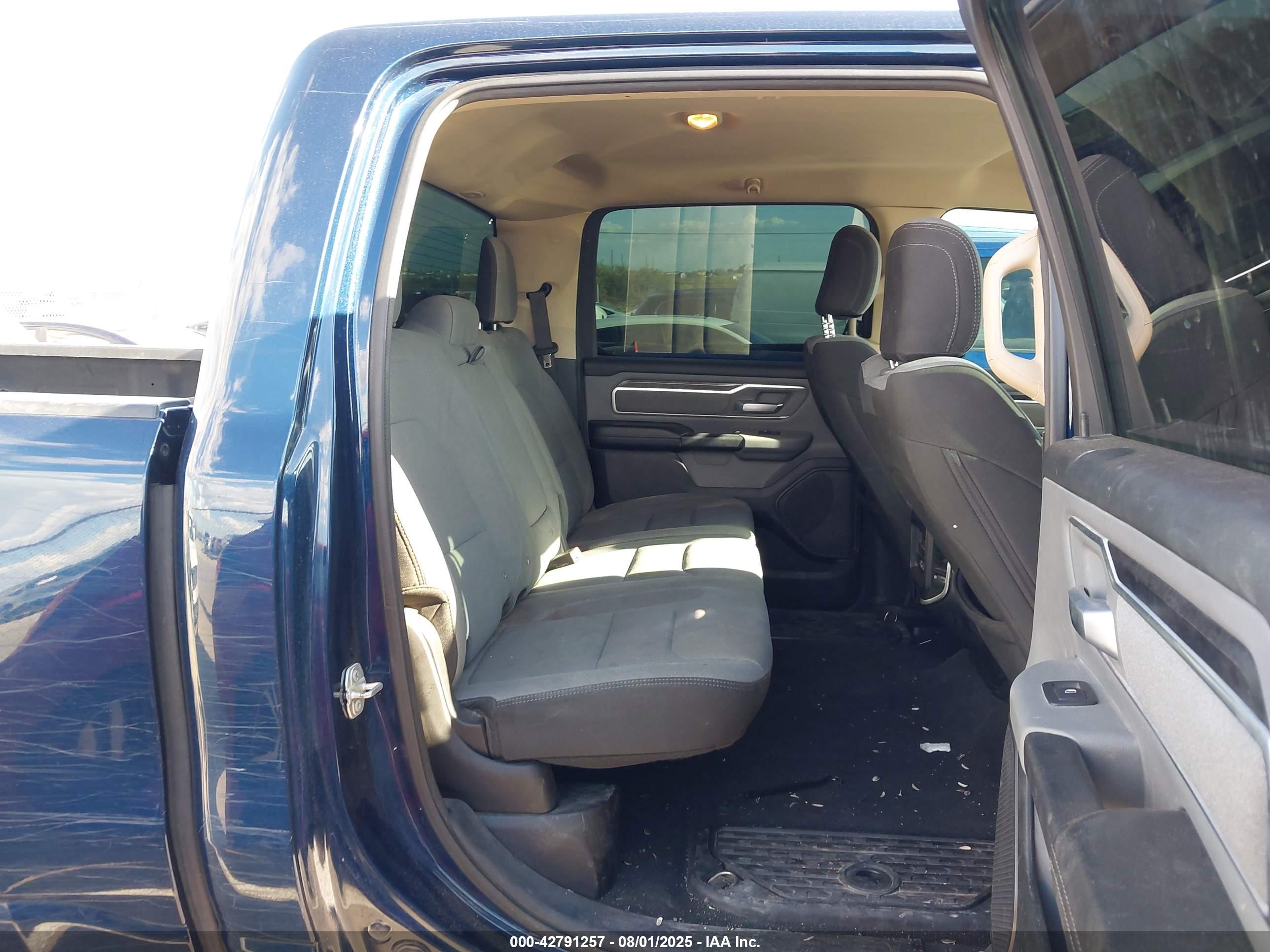 RAM 1500 image 8