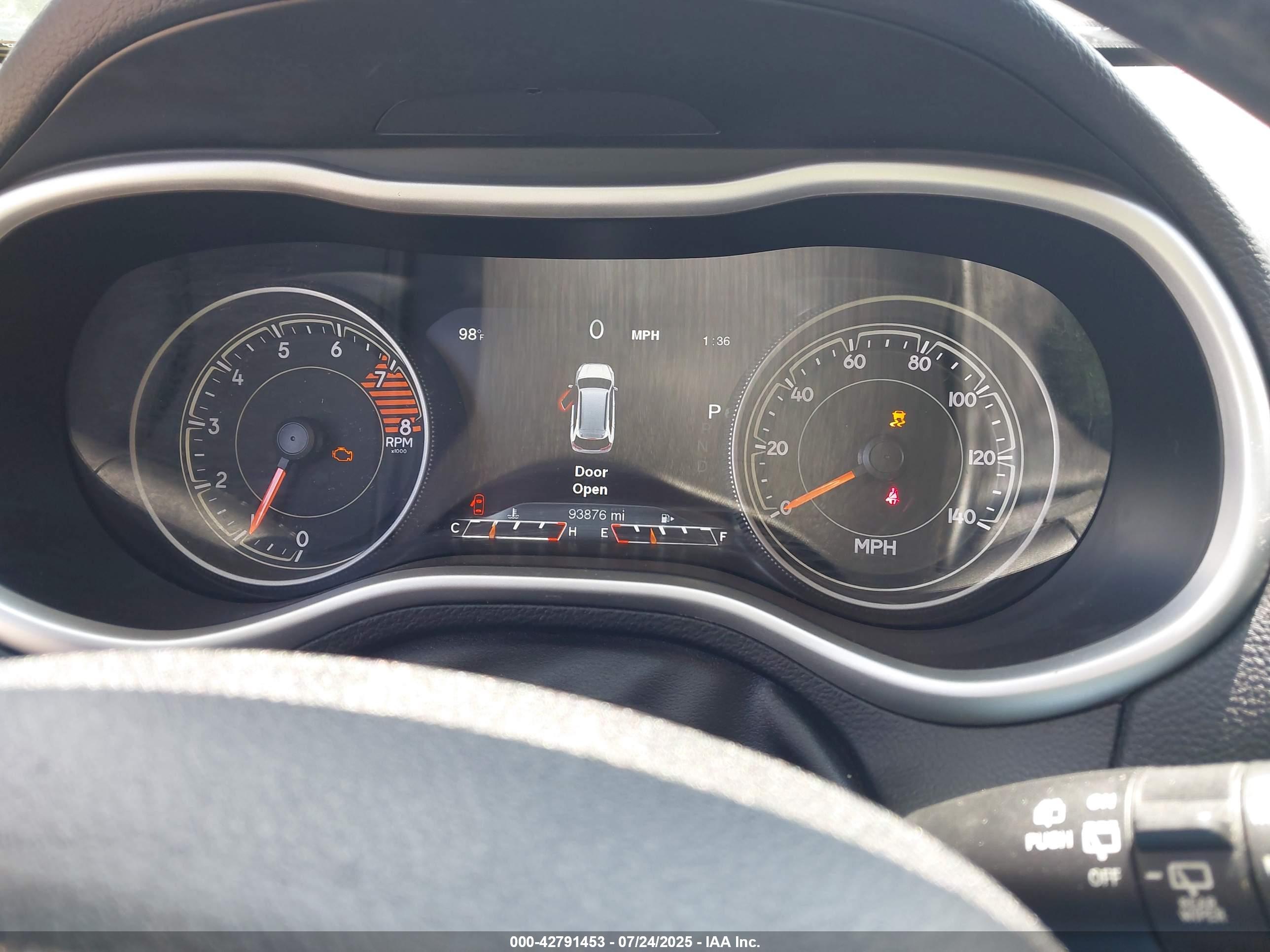JEEP CHEROKEE image 7
