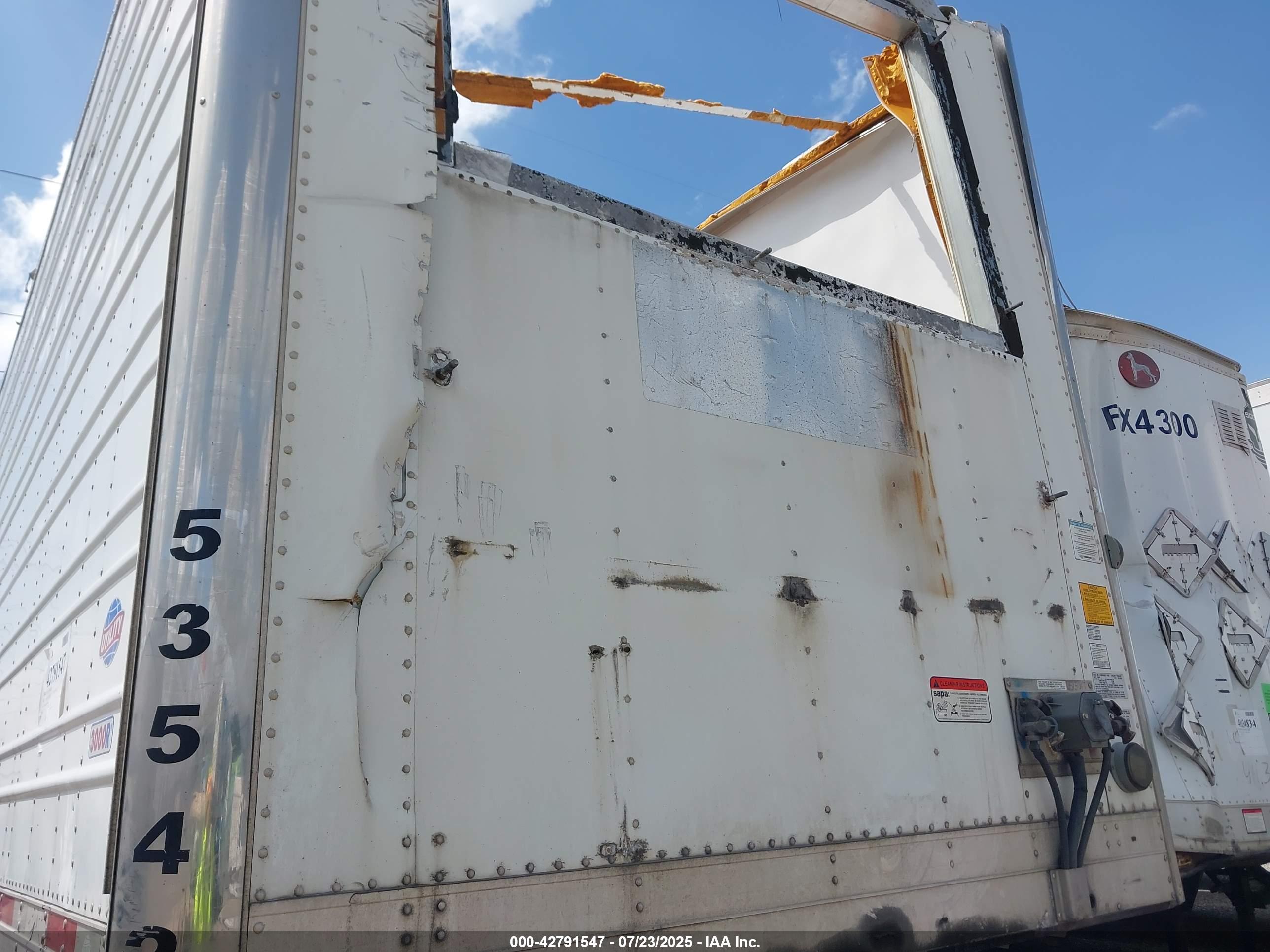 UTILITY TRAILER image 5