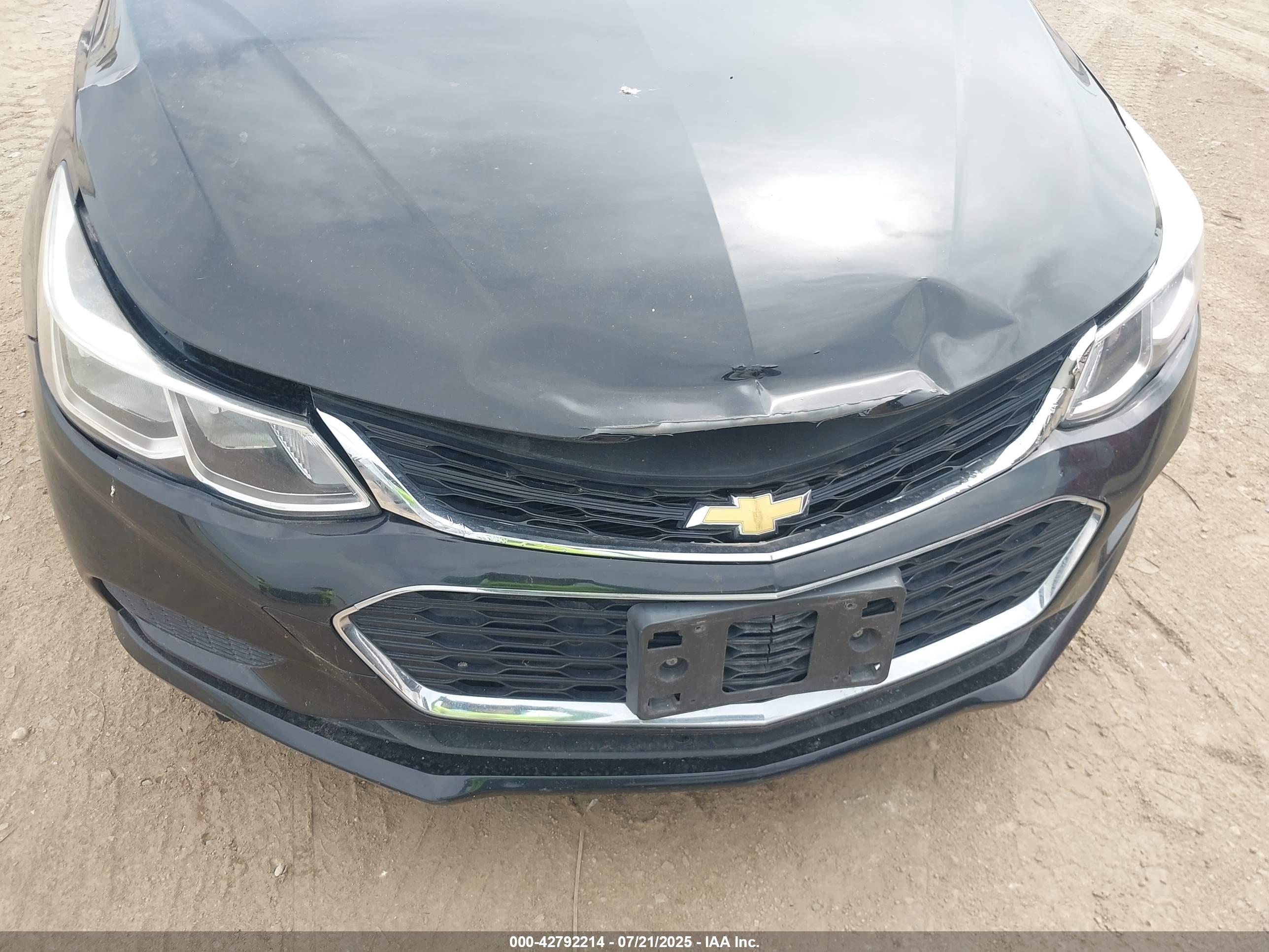 CHEVROLET CRUZE image 6