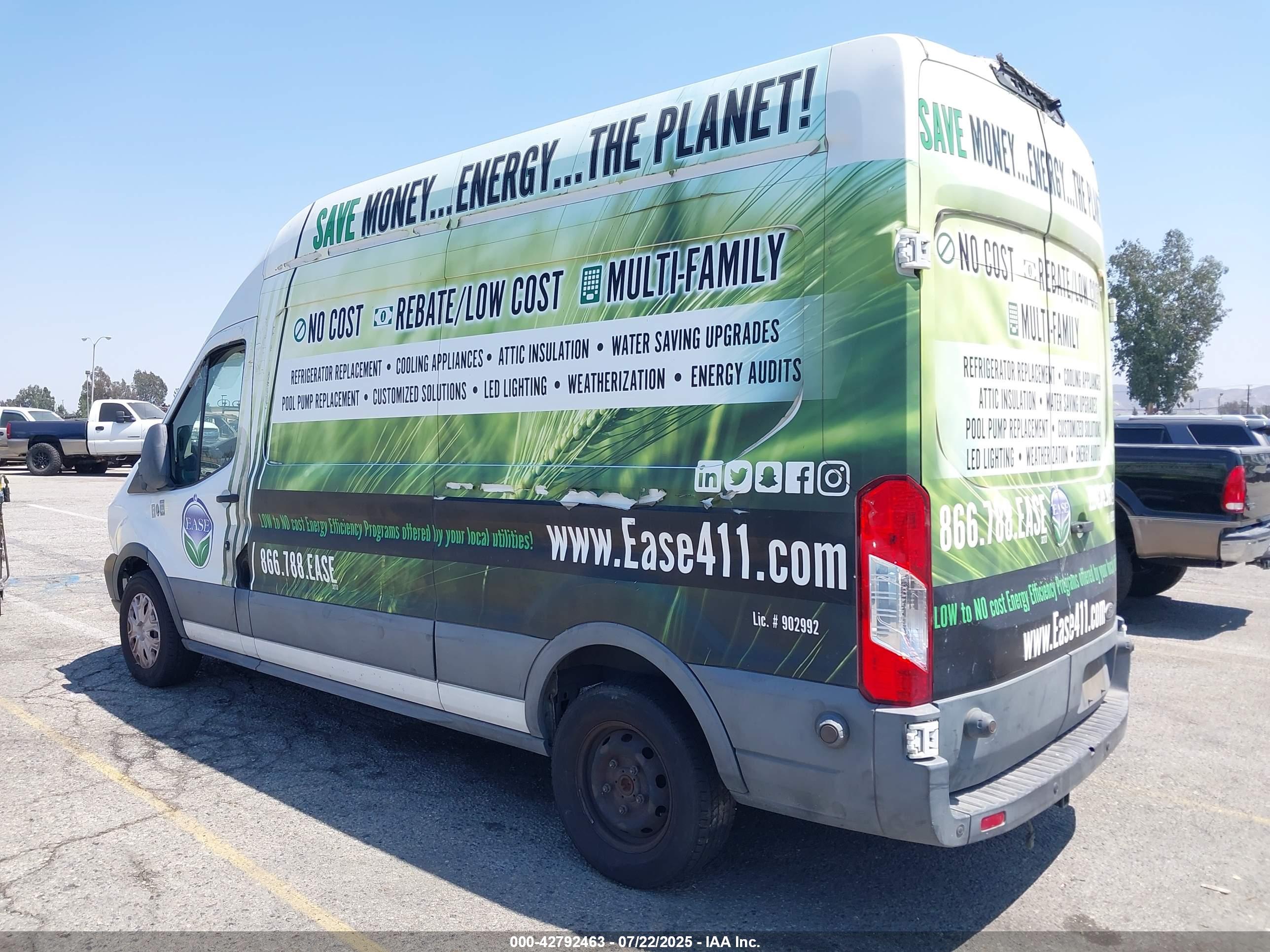 FORD TRANSIT-350 image 3
