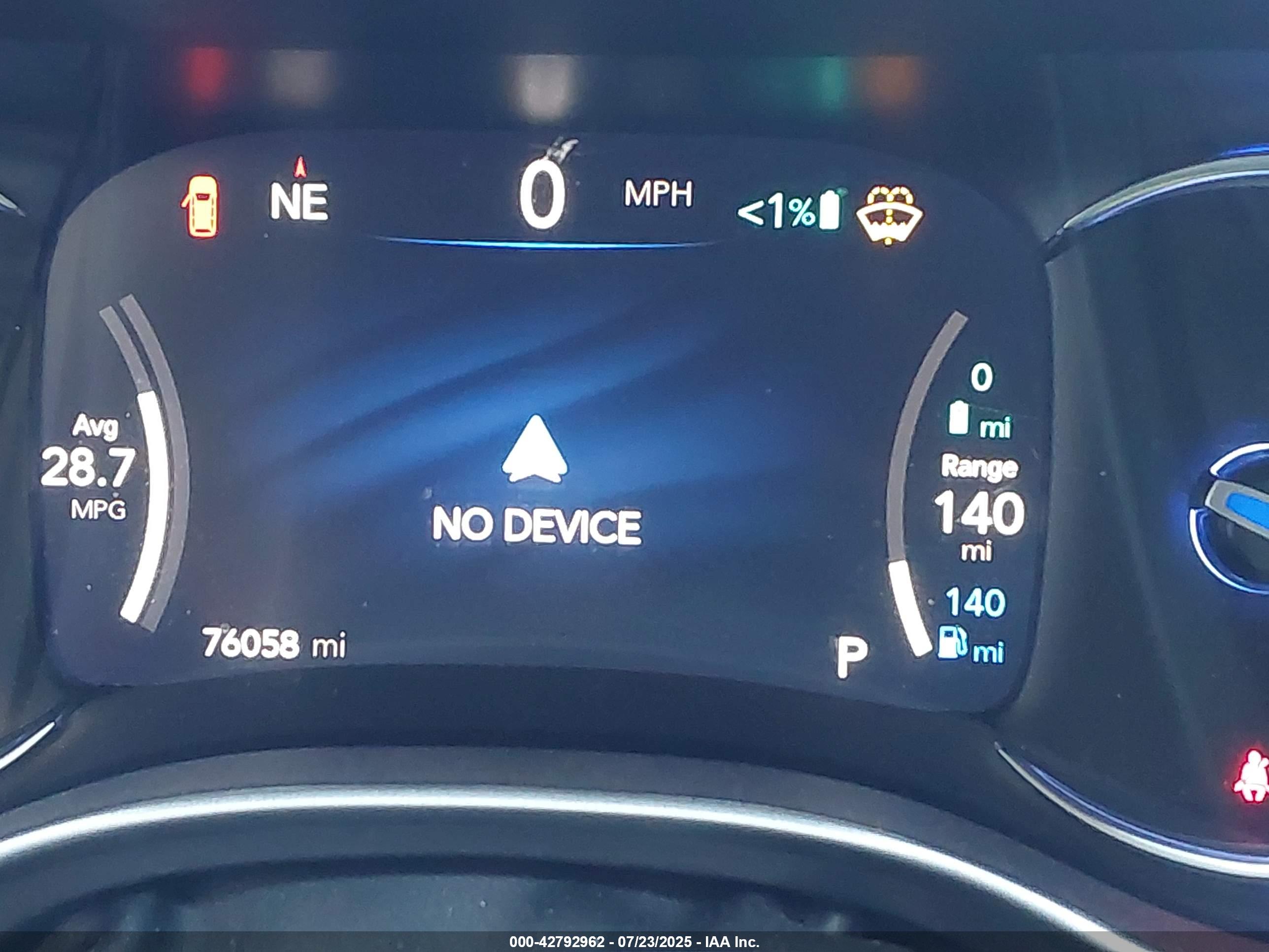 CHRYSLER PACIFICA image 7
