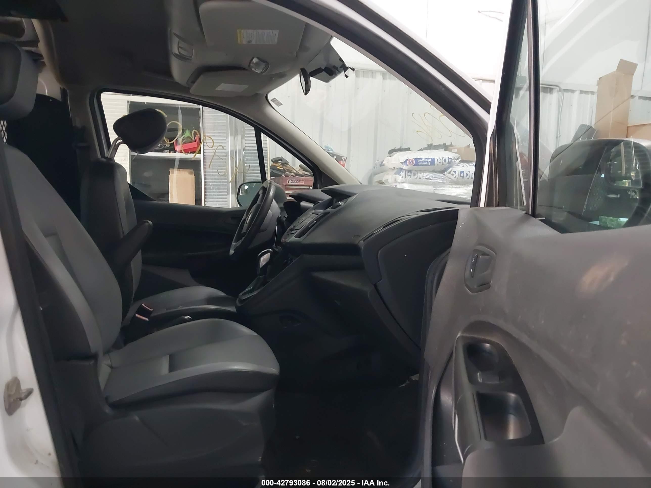 FORD TRANSIT image 5
