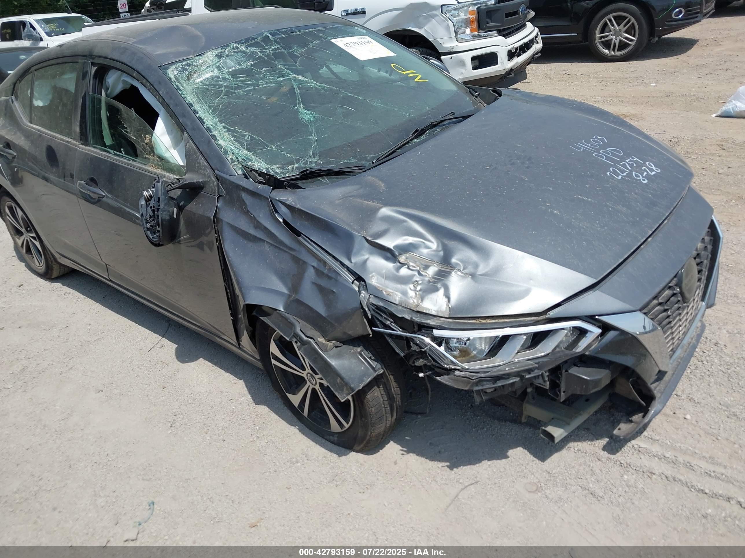 NISSAN SENTRA image 6