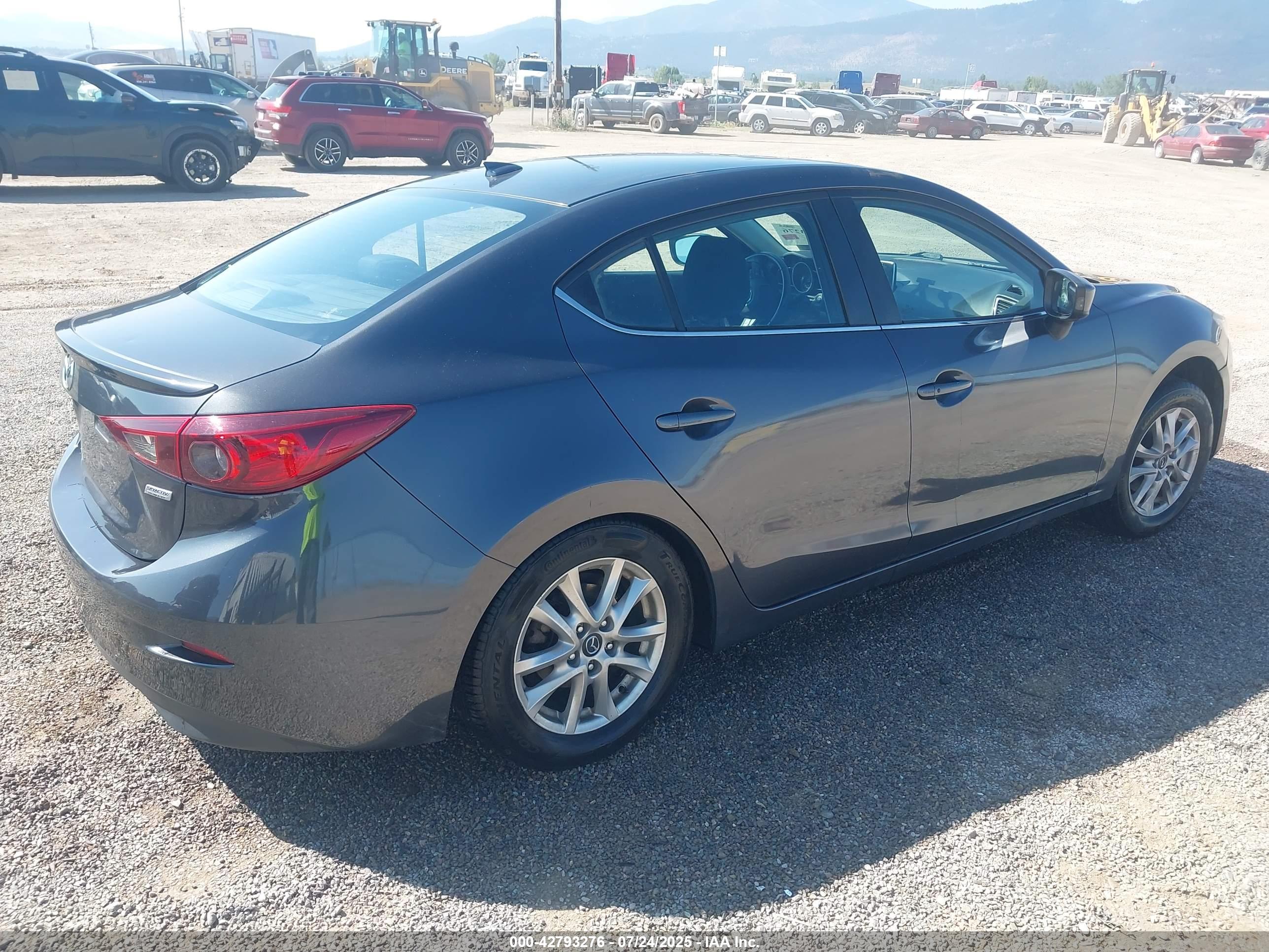 MAZDA MAZDA3 image 4