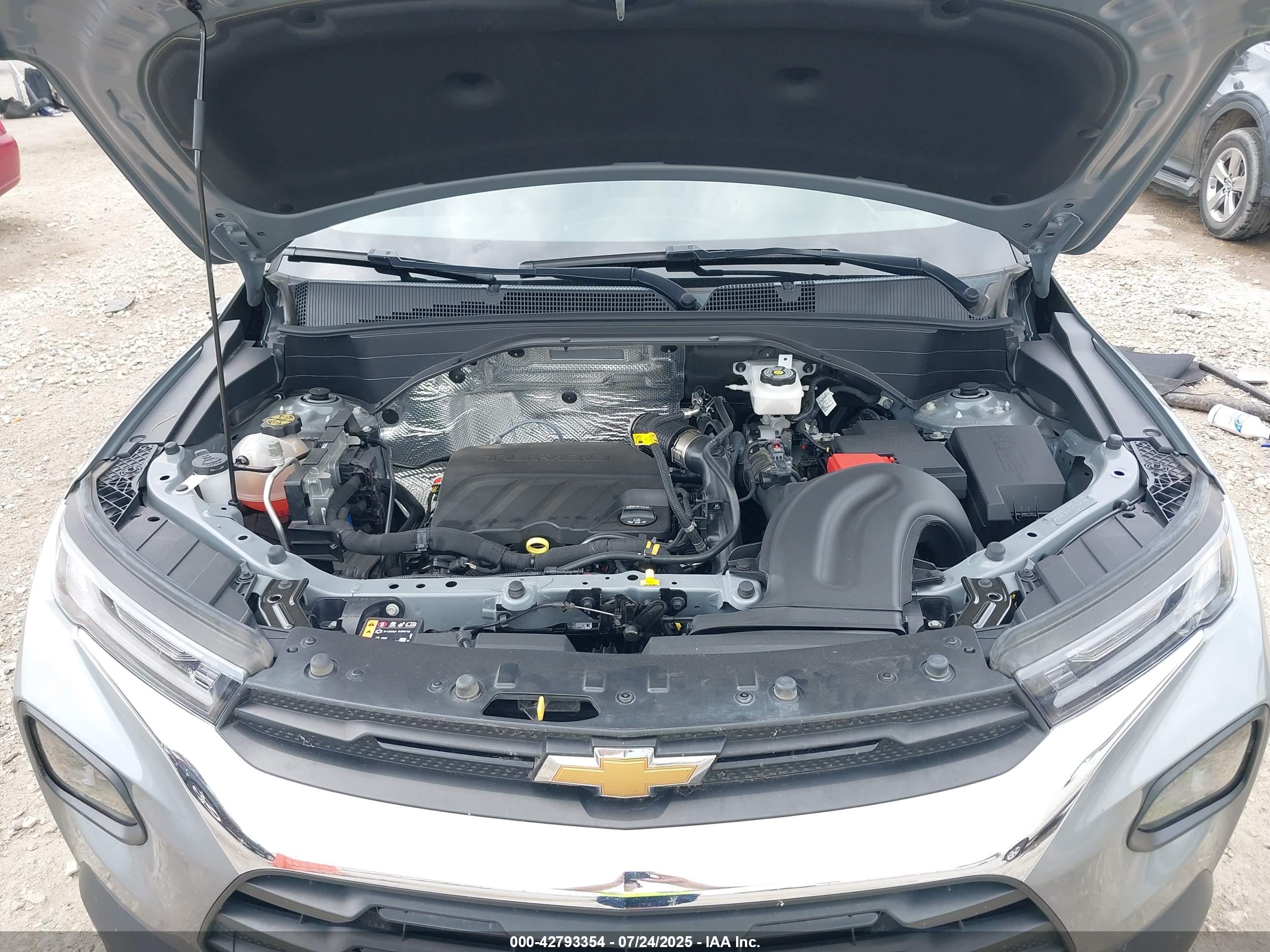 CHEVROLET TRAILBLAZER image 10