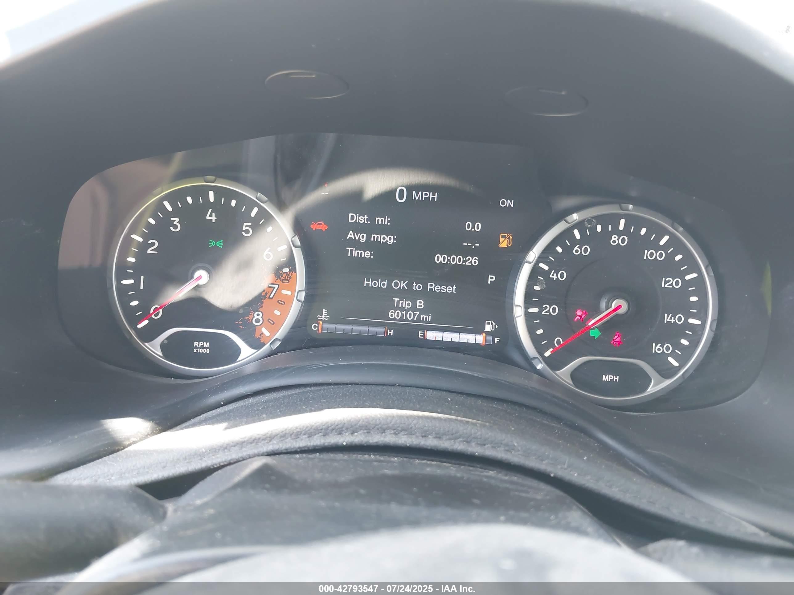 JEEP RENEGADE image 7