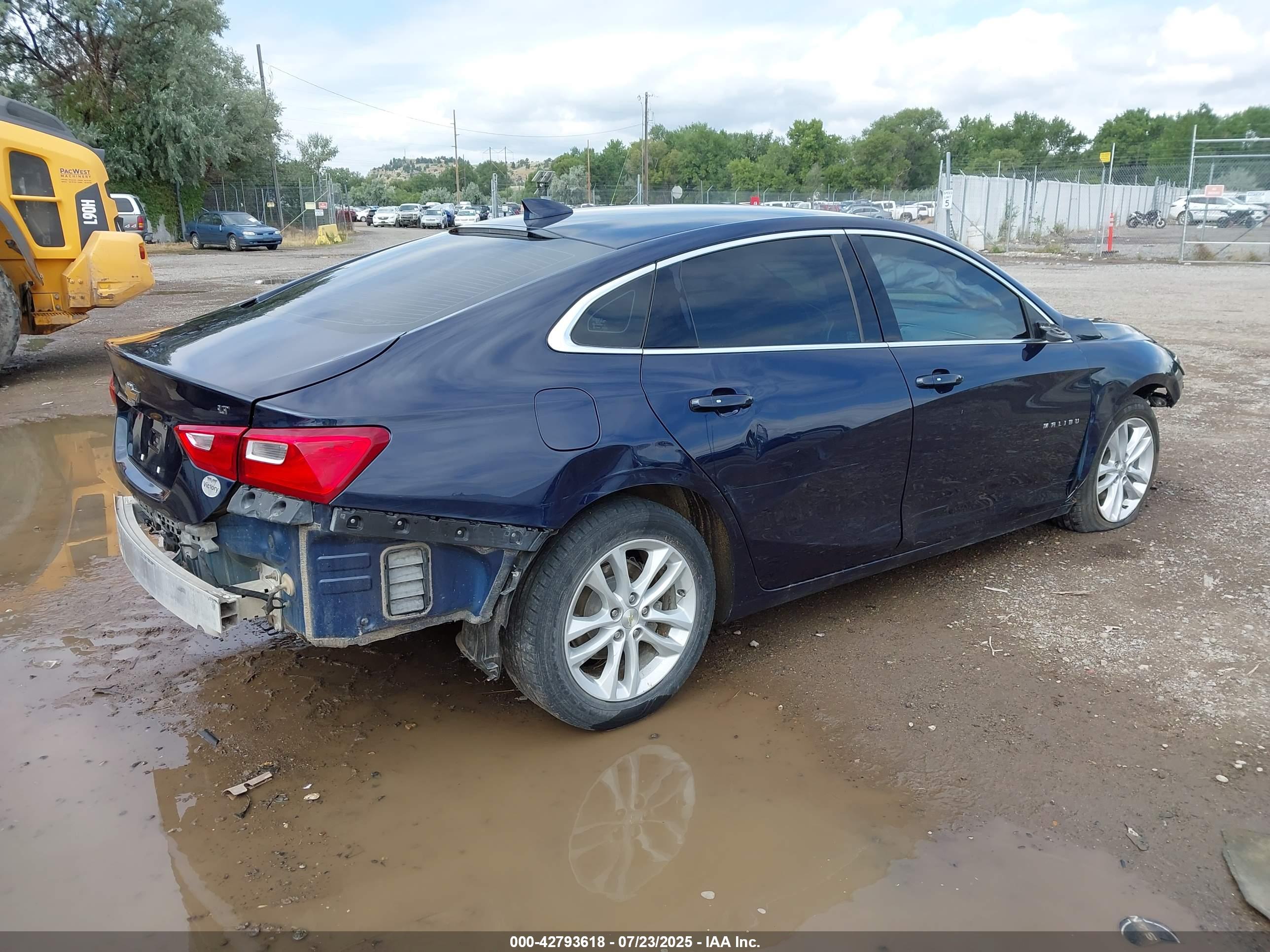 CHEVROLET MALIBU image 4